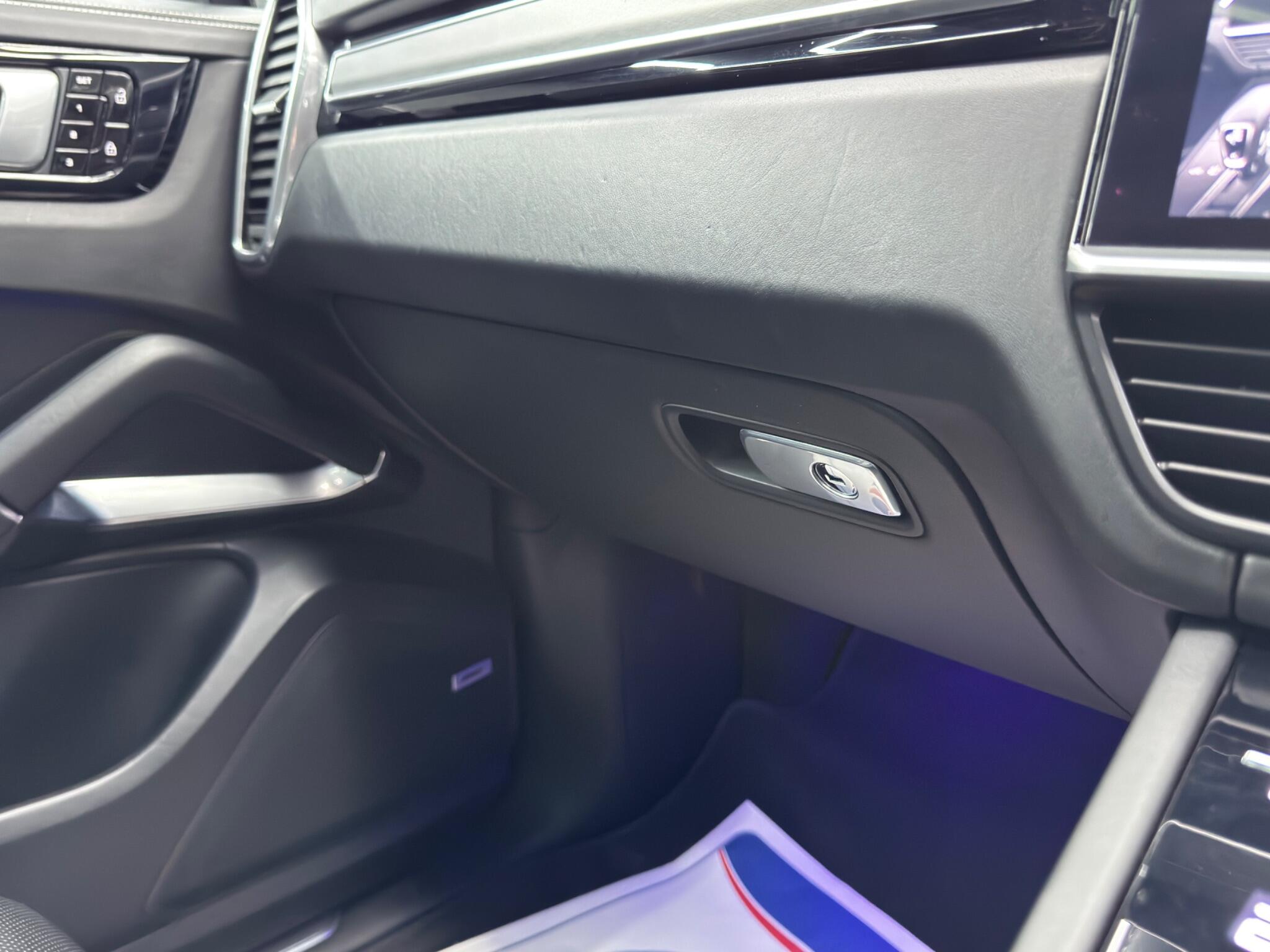 Porsche Cayenne 4.0 V8 E-Hybrid 14.1kWh Turbo S TiptronicS 4WD Euro 6 (s/s) 5dr 5dr Automatic 2026