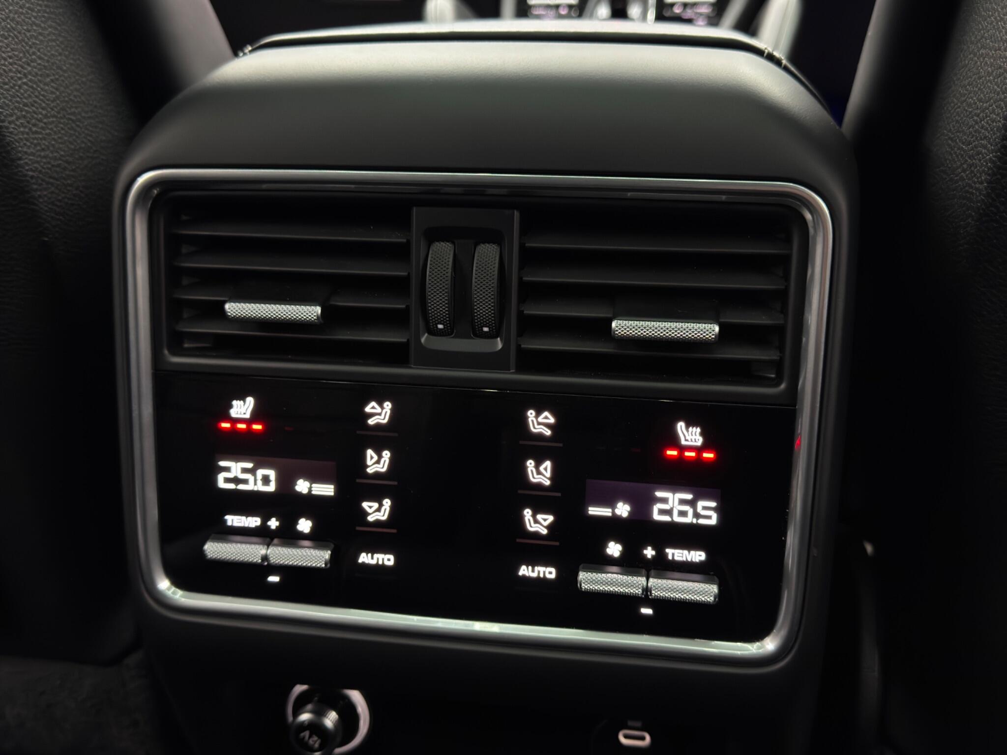 Porsche Cayenne 4.0 V8 E-Hybrid 14.1kWh Turbo S TiptronicS 4WD Euro 6 (s/s) 5dr 5dr Automatic 2026