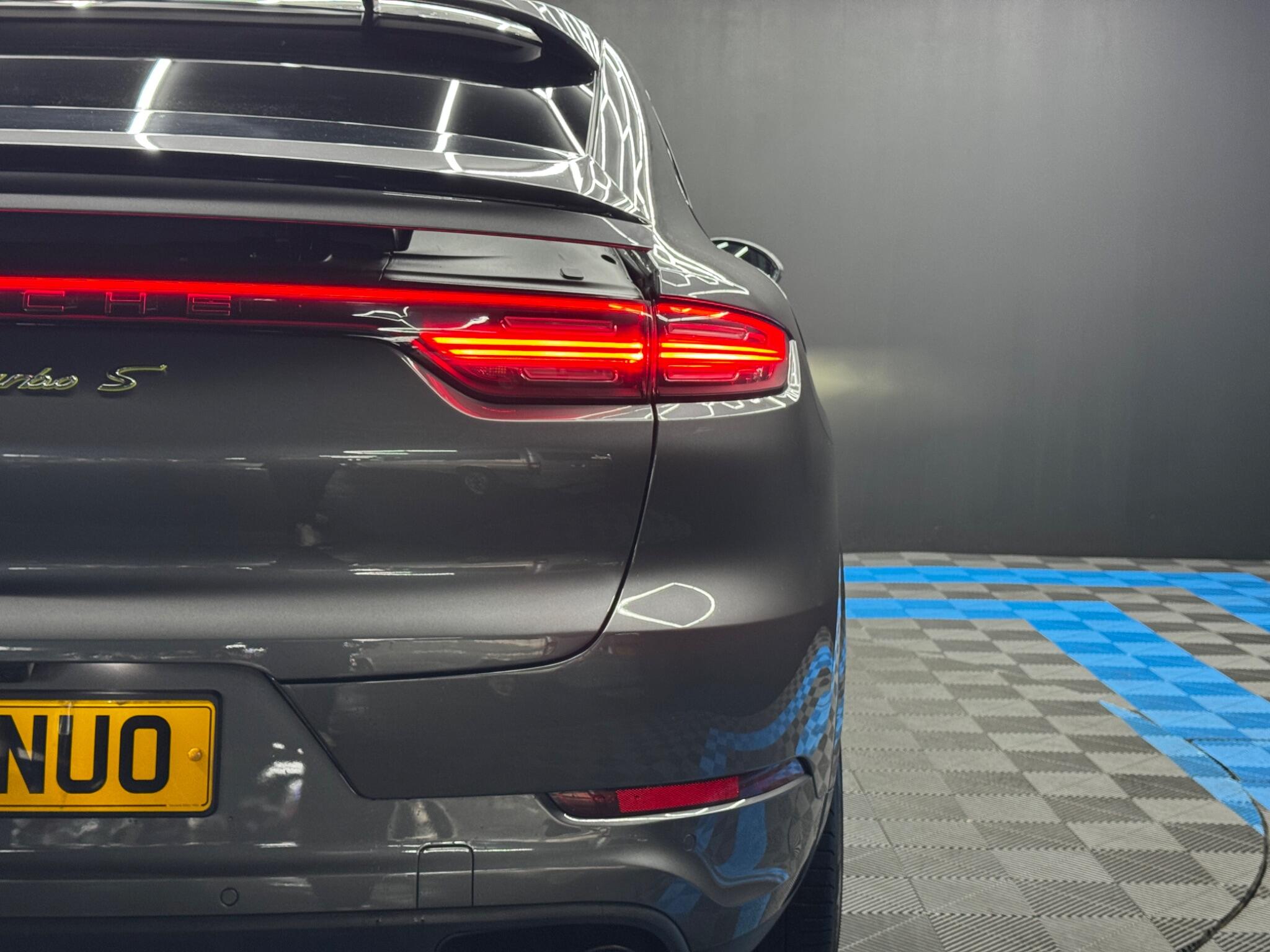 Porsche Cayenne 4.0 V8 E-Hybrid 14.1kWh Turbo S TiptronicS 4WD Euro 6 (s/s) 5dr 5dr Automatic 2026