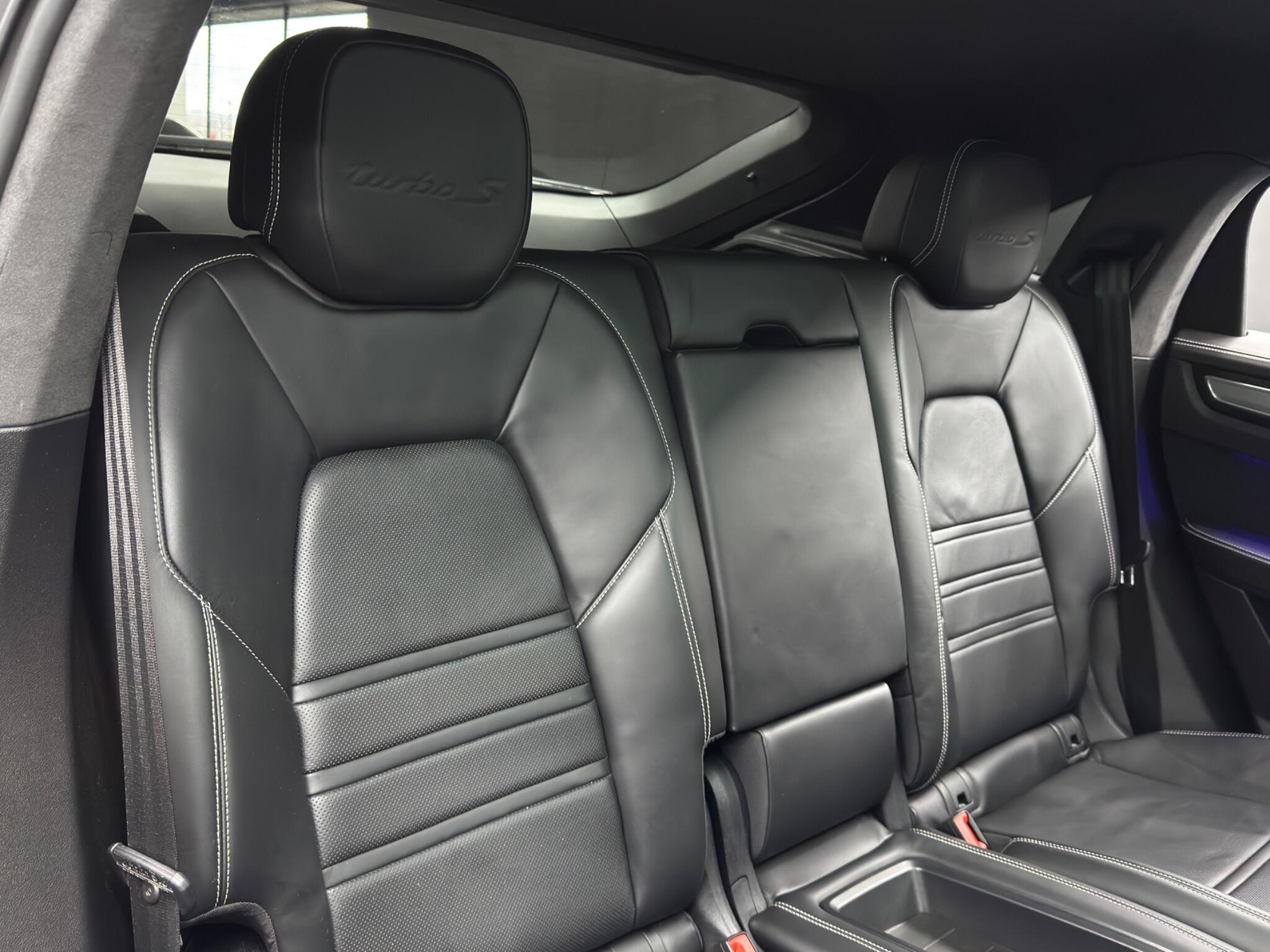 Porsche Cayenne 4.0 V8 E-Hybrid 14.1kWh Turbo S TiptronicS 4WD Euro 6 (s/s) 5dr 5dr Automatic 2026