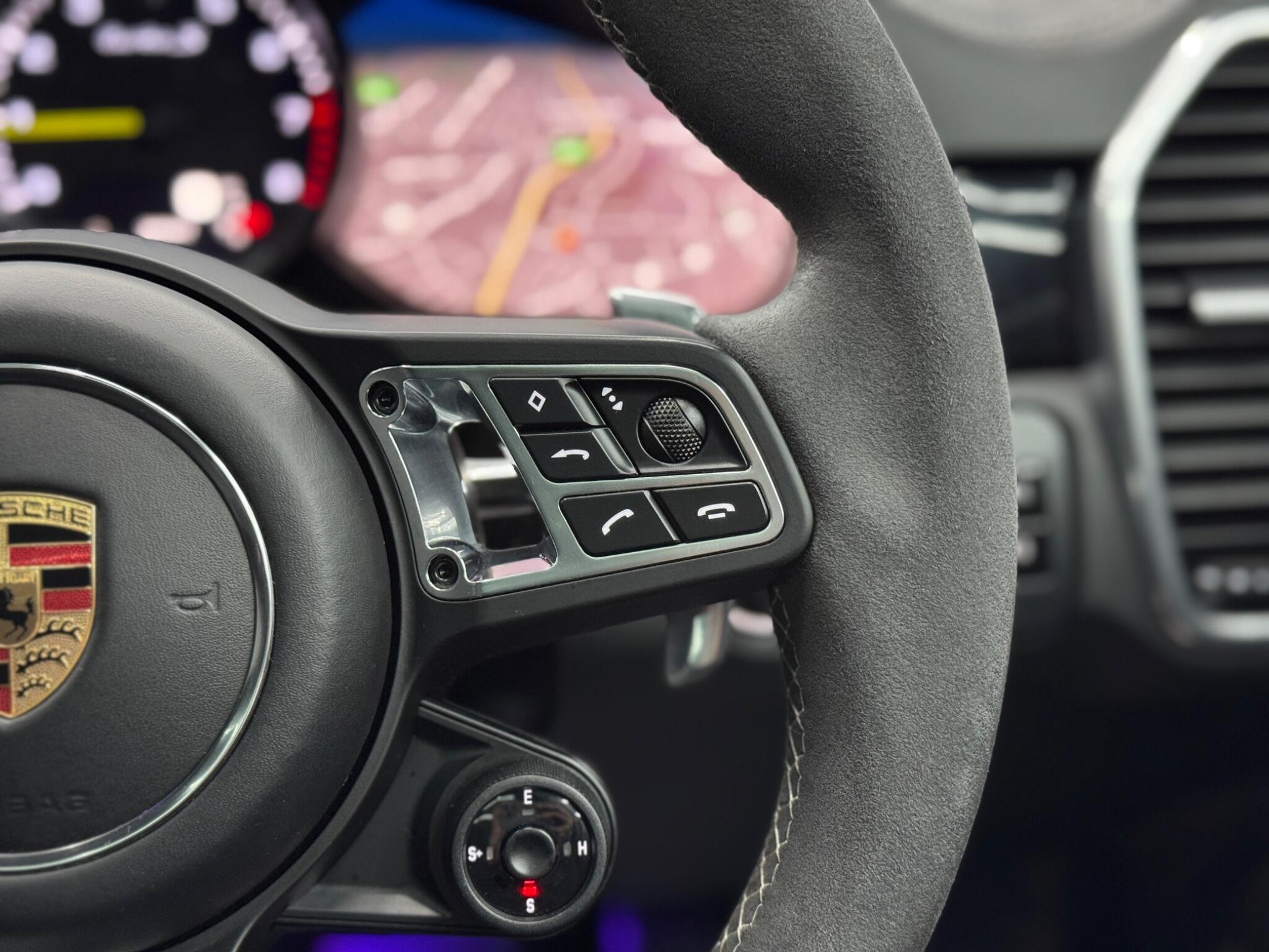 Porsche Cayenne 4.0 V8 E-Hybrid 14.1kWh Turbo S TiptronicS 4WD Euro 6 (s/s) 5dr 5dr Automatic 2026