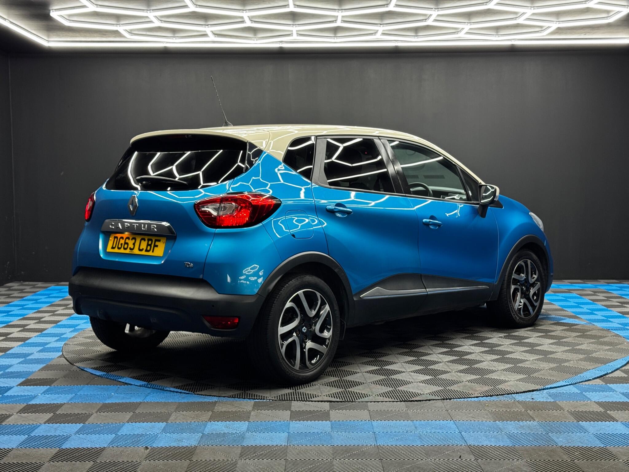 Renault Captur 0.9 TCe ENERGY Dynamique S MediaNav Euro 5 (s/s) 5dr 5dr Manual 2025