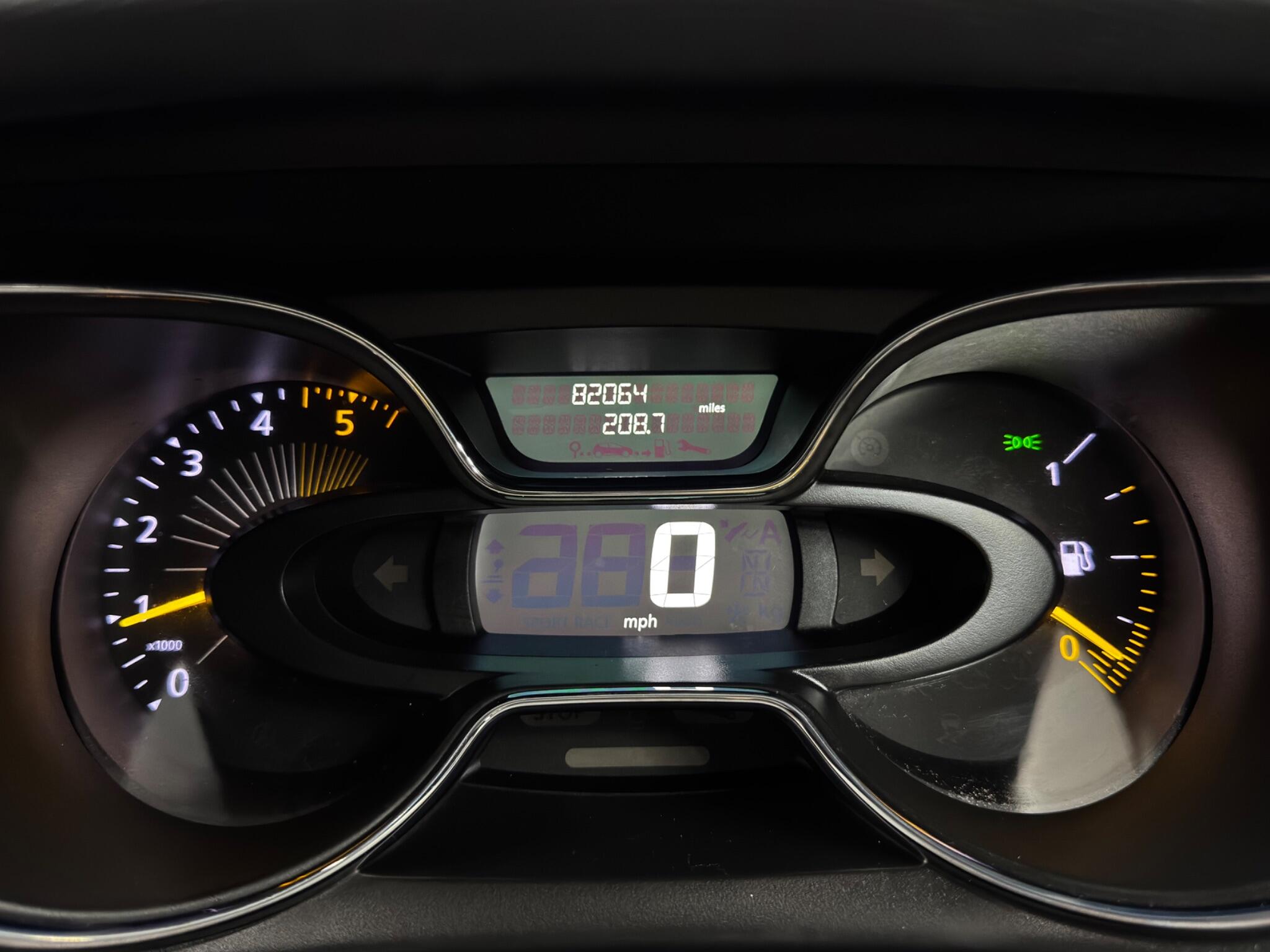 Renault Captur 1.5 dCi ENERGY Dynamique MediaNav Euro 5 (s/s) 5dr 5dr Manual 2025