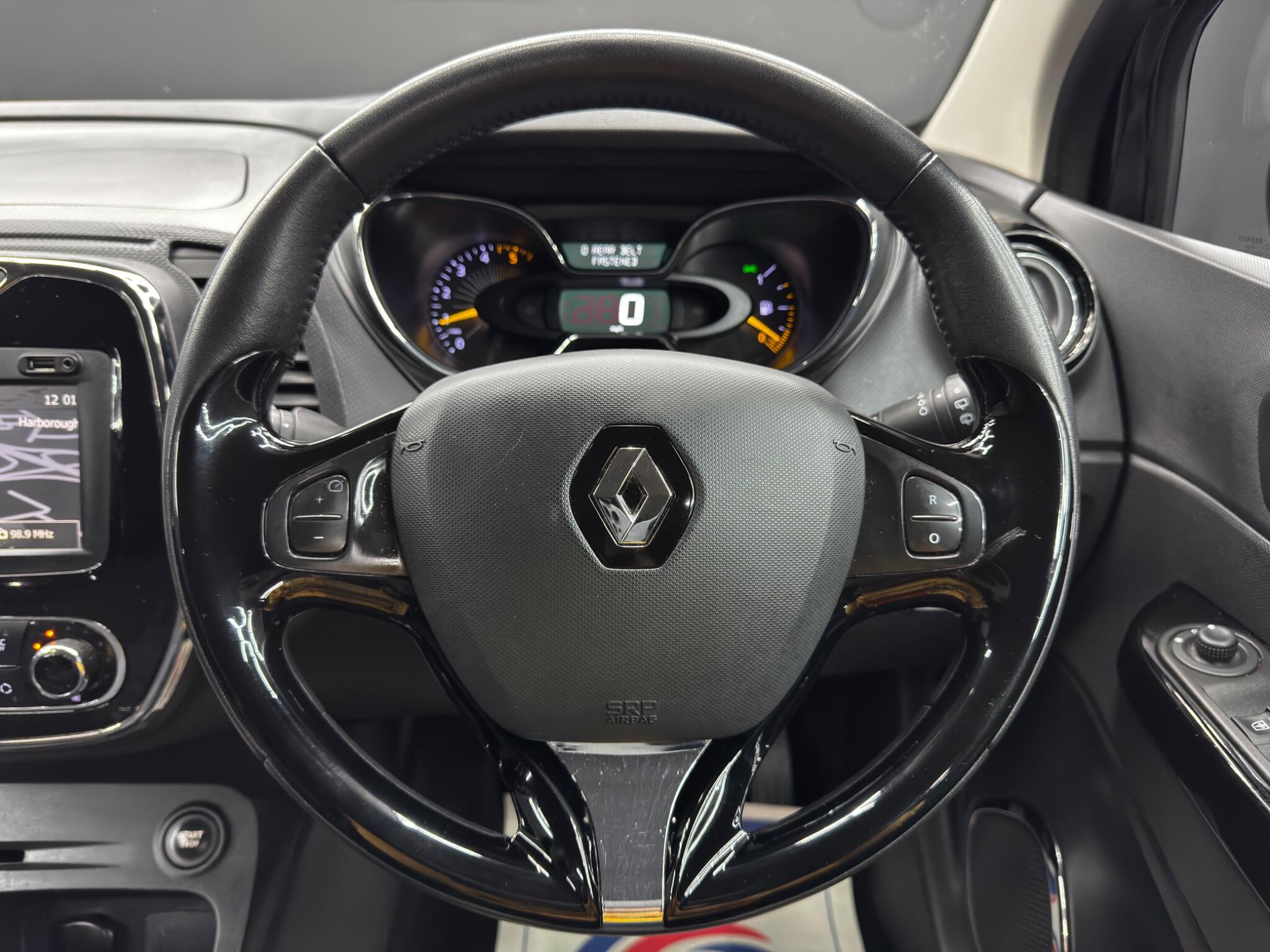 Renault Captur 1.5 dCi ENERGY Dynamique MediaNav Euro 5 (s/s) 5dr 5dr Manual 2025