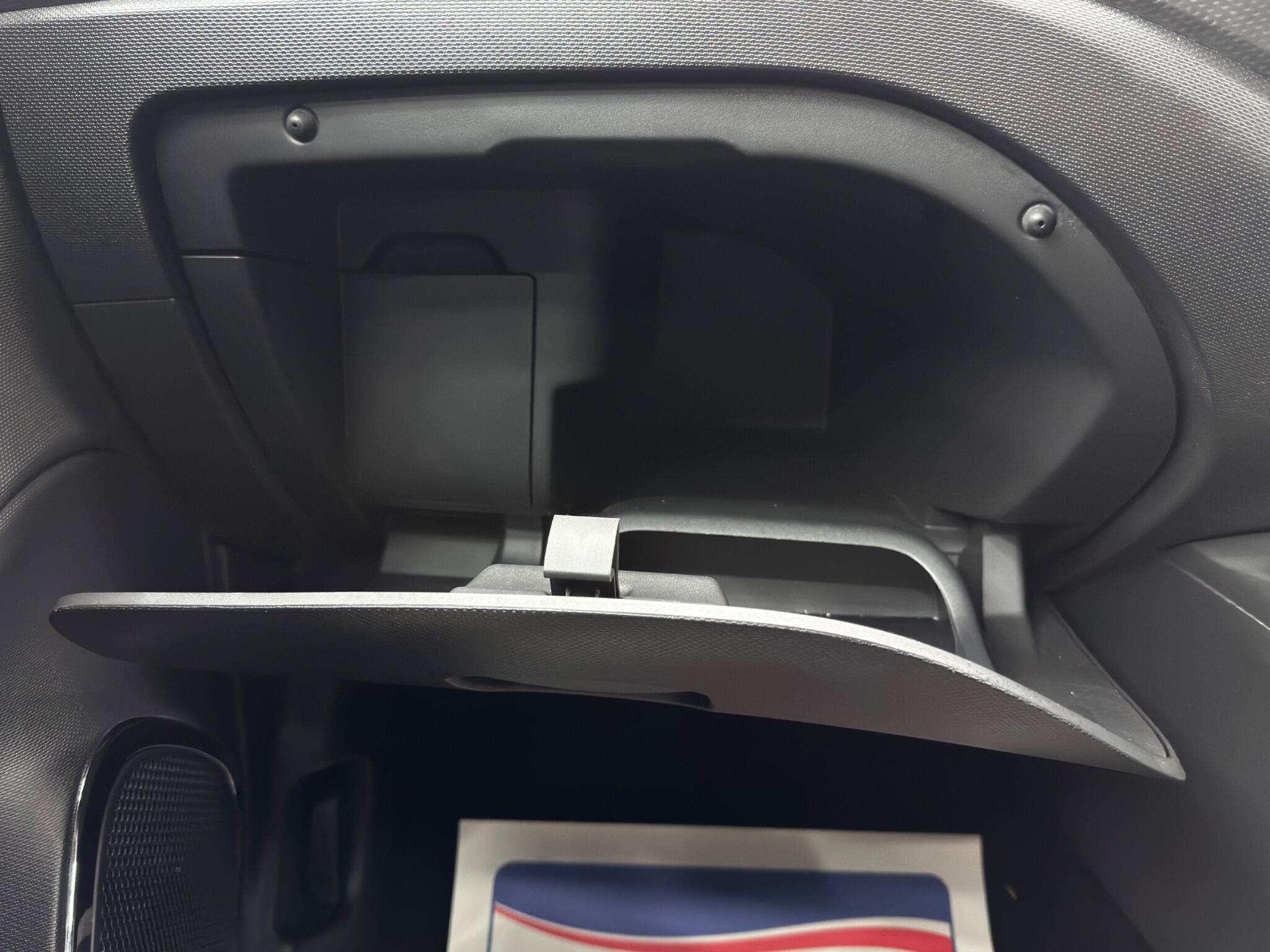 Renault Captur 1.5 dCi ENERGY Dynamique MediaNav Euro 5 (s/s) 5dr 5dr Manual 2025