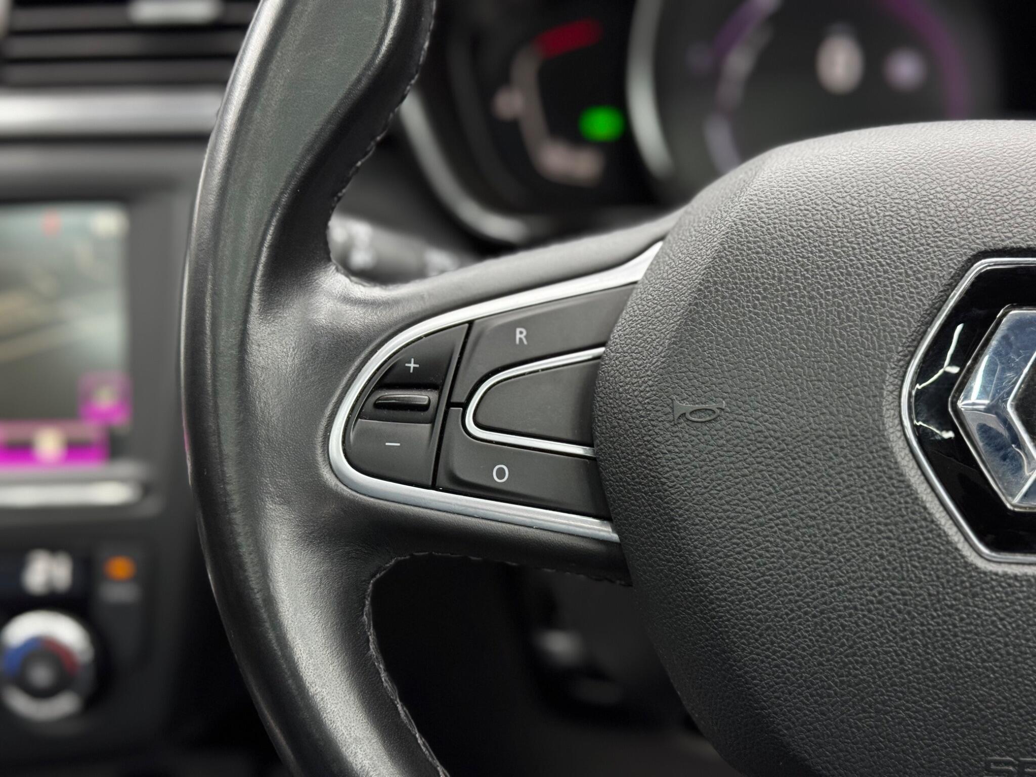 Renault Kadjar 1.5 dCi Signature Nav Euro 6 (s/s) 5dr 5dr Manual 2025