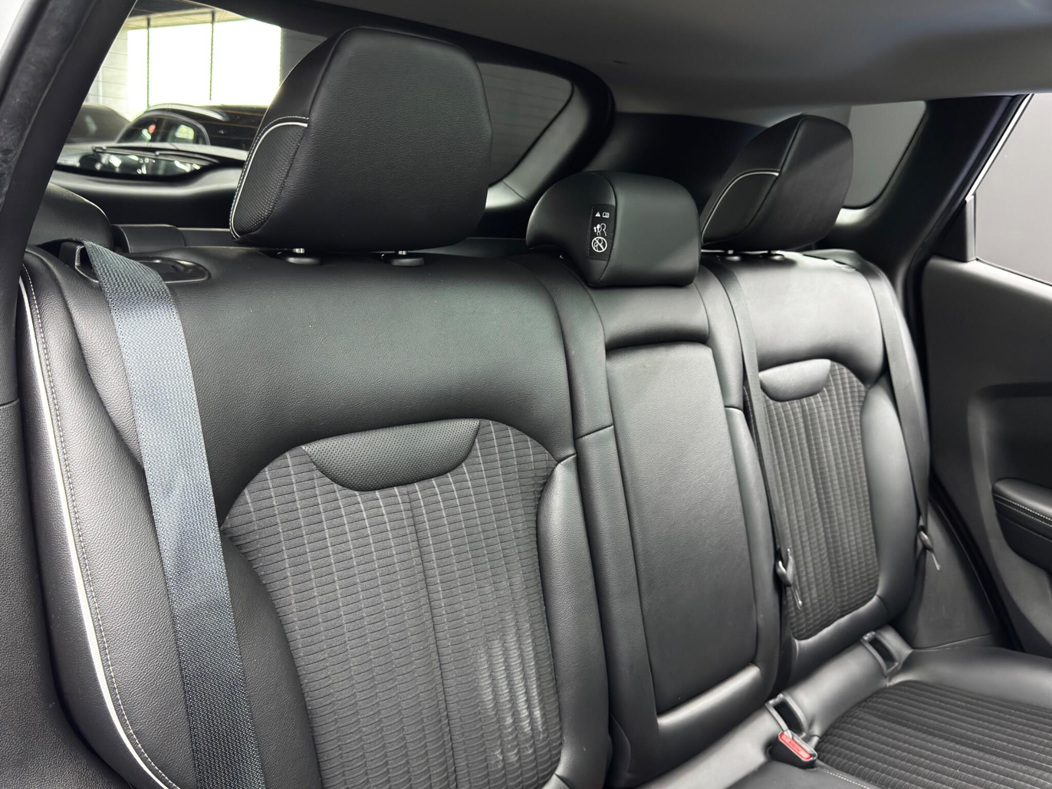 Renault Kadjar 1.5 dCi Signature Nav Euro 6 (s/s) 5dr 5dr Manual 2025