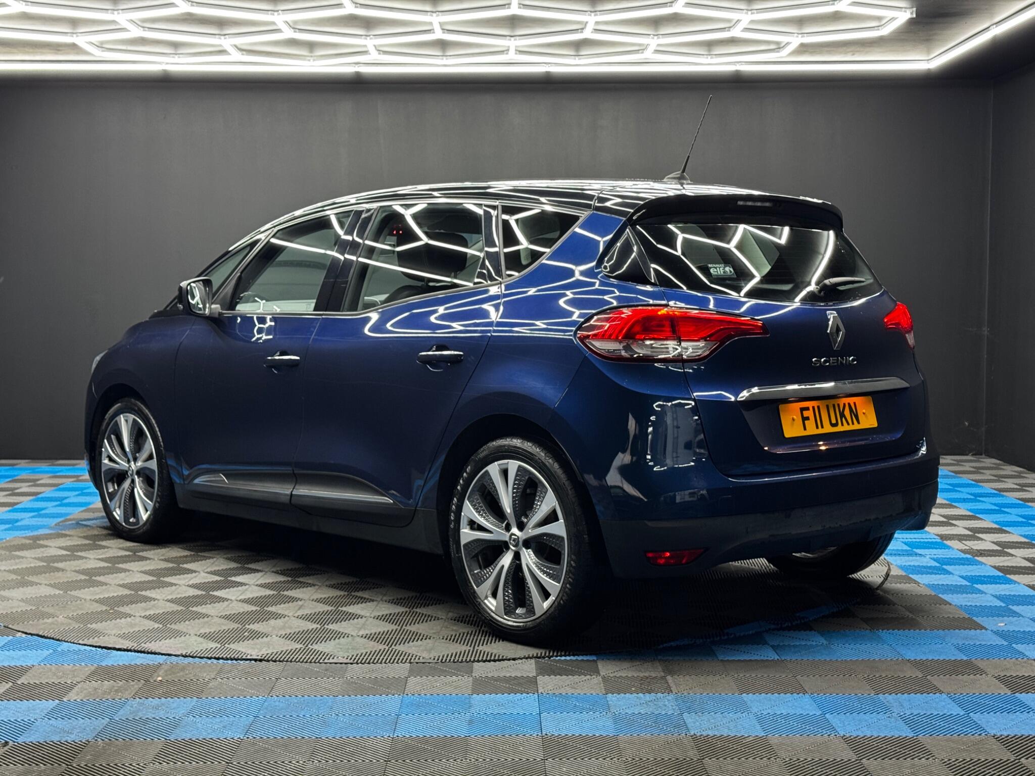 Renault Scenic 1.5 dCi Dynamique Nav Euro 6 (s/s) 5dr 5dr Manual 2025