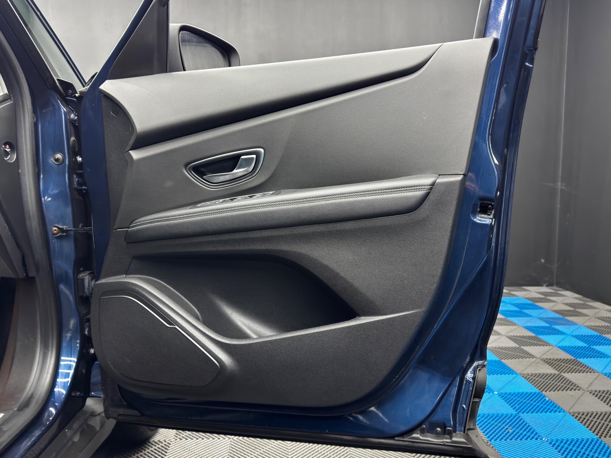 Renault Scenic 1.5 dCi Dynamique Nav Euro 6 (s/s) 5dr 5dr Manual 2025