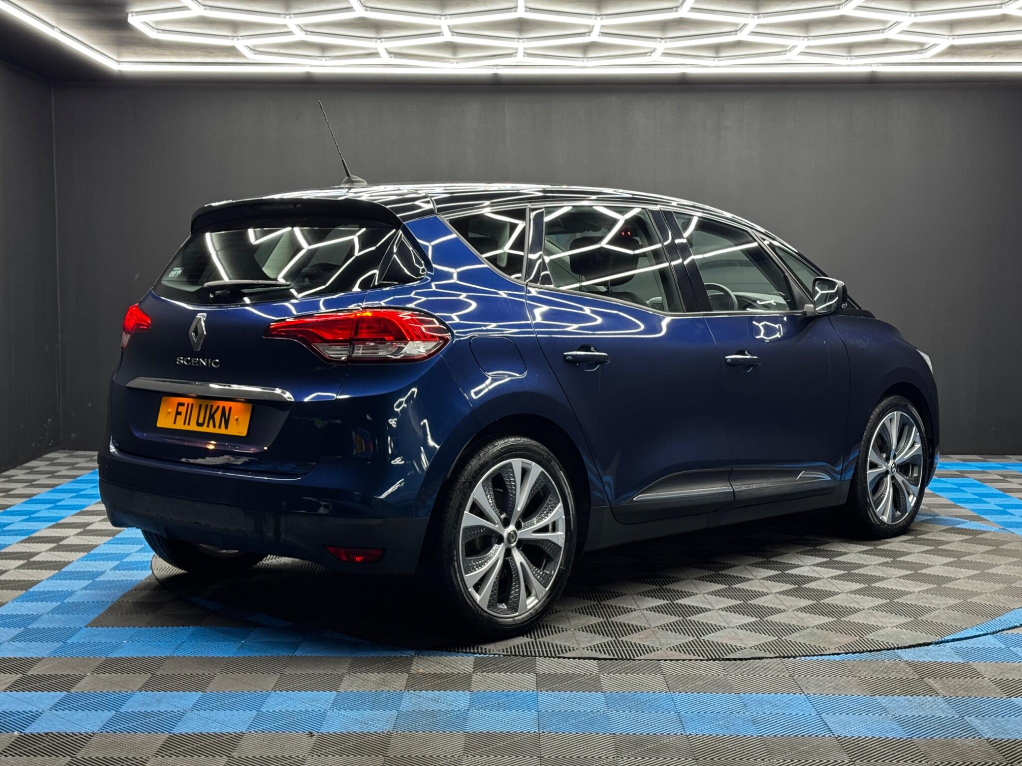 Renault Scenic 1.5 dCi Dynamique Nav Euro 6 (s/s) 5dr 5dr Manual 2025