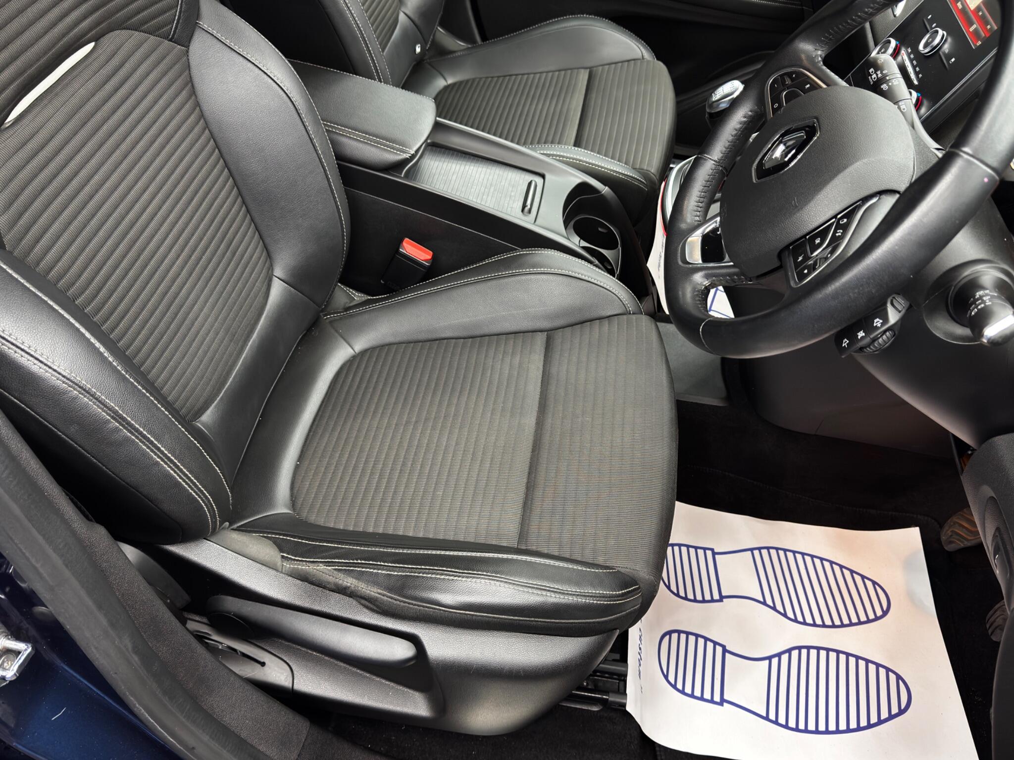 Renault Scenic 1.5 dCi Dynamique Nav Euro 6 (s/s) 5dr 5dr Manual 2025