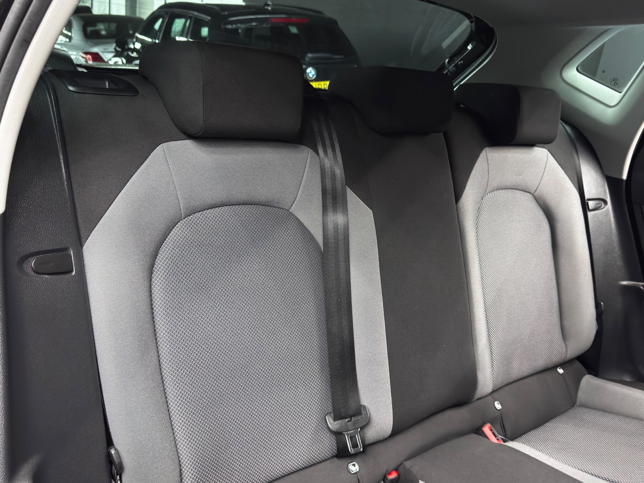 Seat Ibiza 1.0 MPI SE Euro 6 (s/s) 5dr 5dr Manual 2025