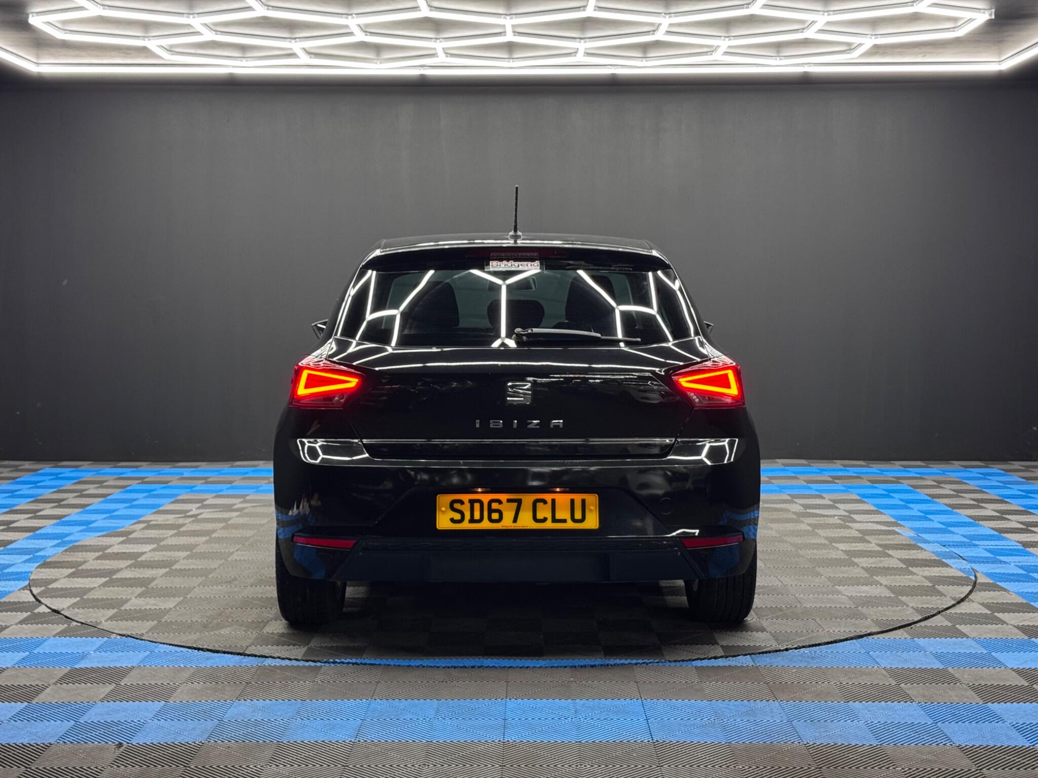 Seat Ibiza 1.0 MPI SE Euro 6 (s/s) 5dr 5dr Manual 2025