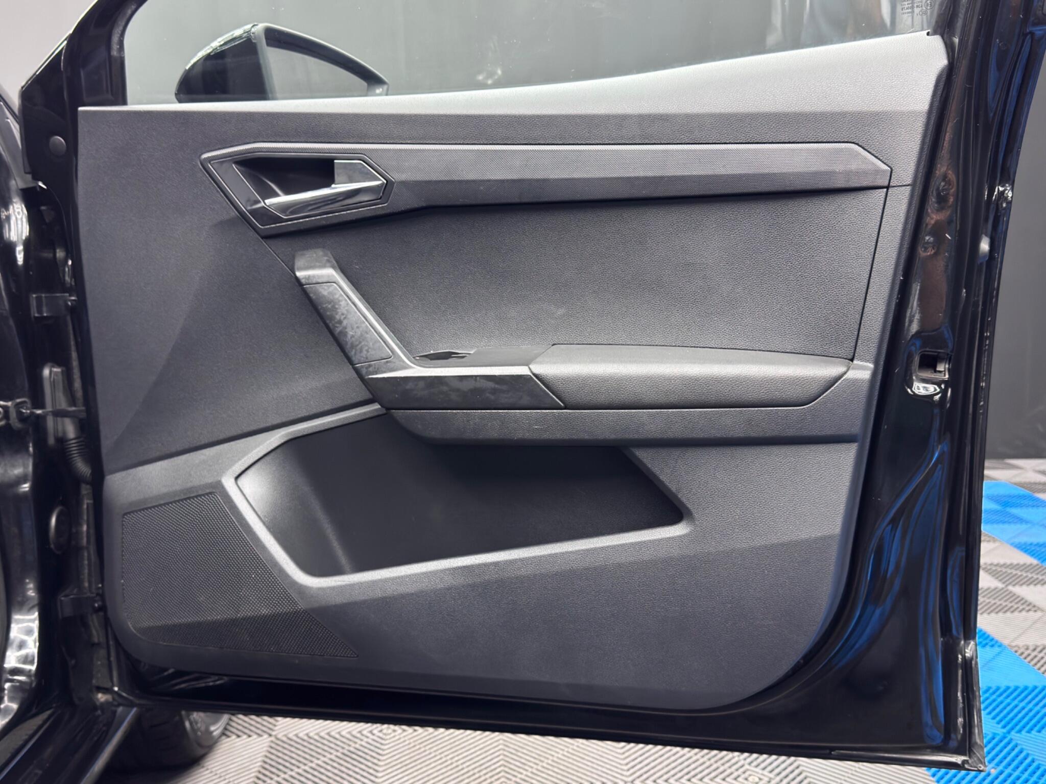 Seat Ibiza 1.0 MPI SE Euro 6 (s/s) 5dr 5dr Manual 2025