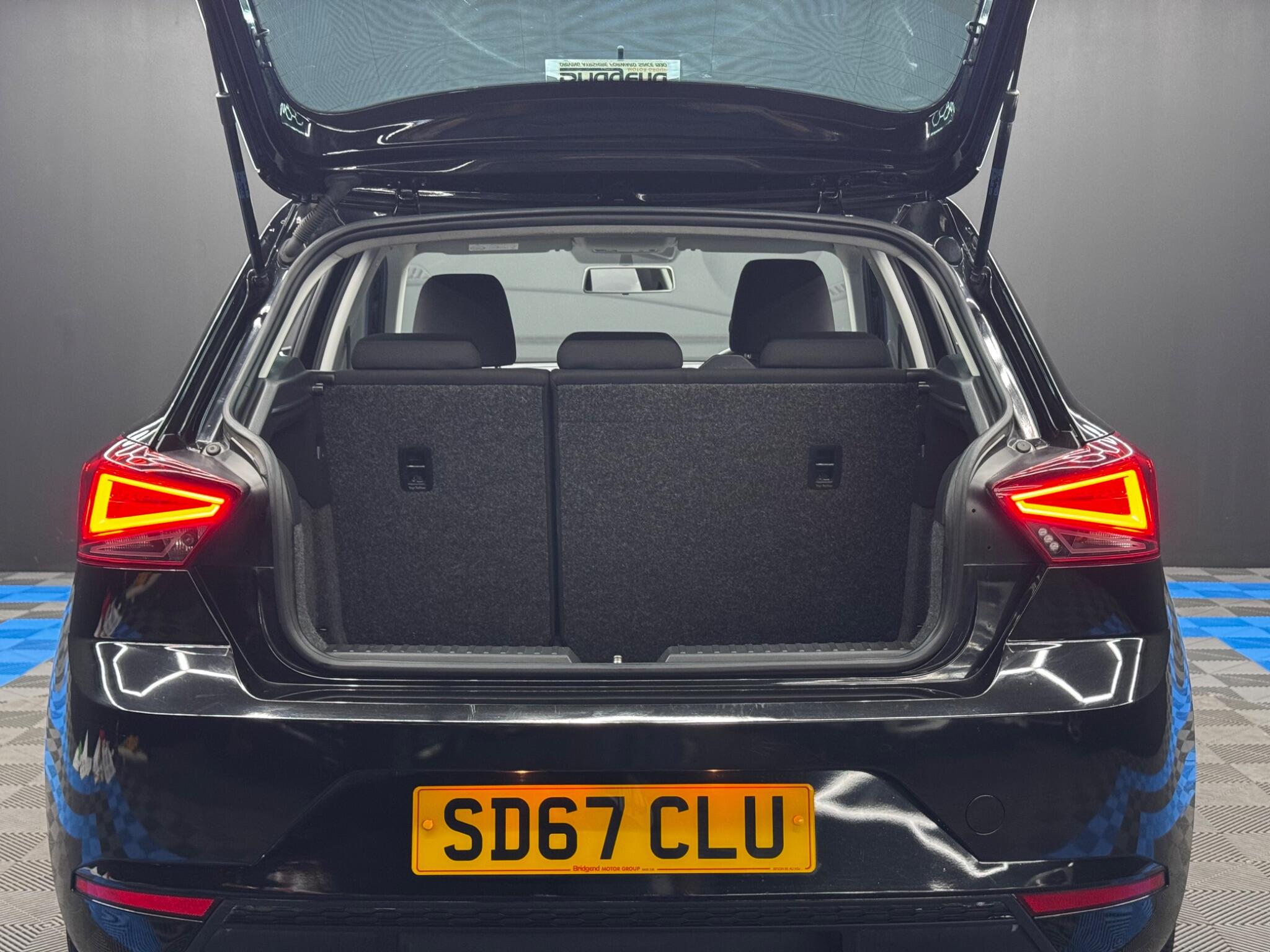 Seat Ibiza 1.0 MPI SE Euro 6 (s/s) 5dr 5dr Manual 2025