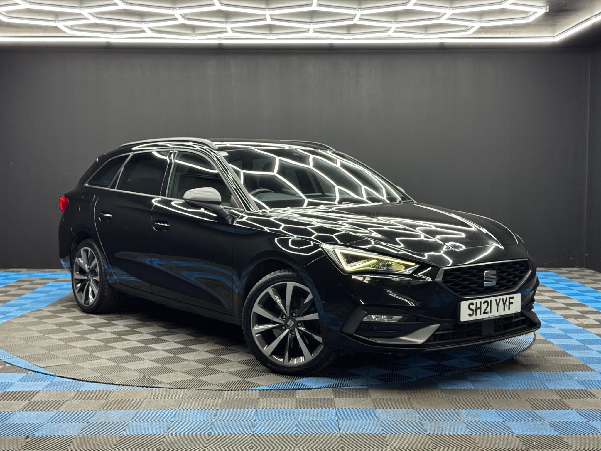 Seat Leon 1.4 eHybrid 12.8kWh FR Sport DSG Euro 6 (s/s) 5dr 5dr Automatic 2026