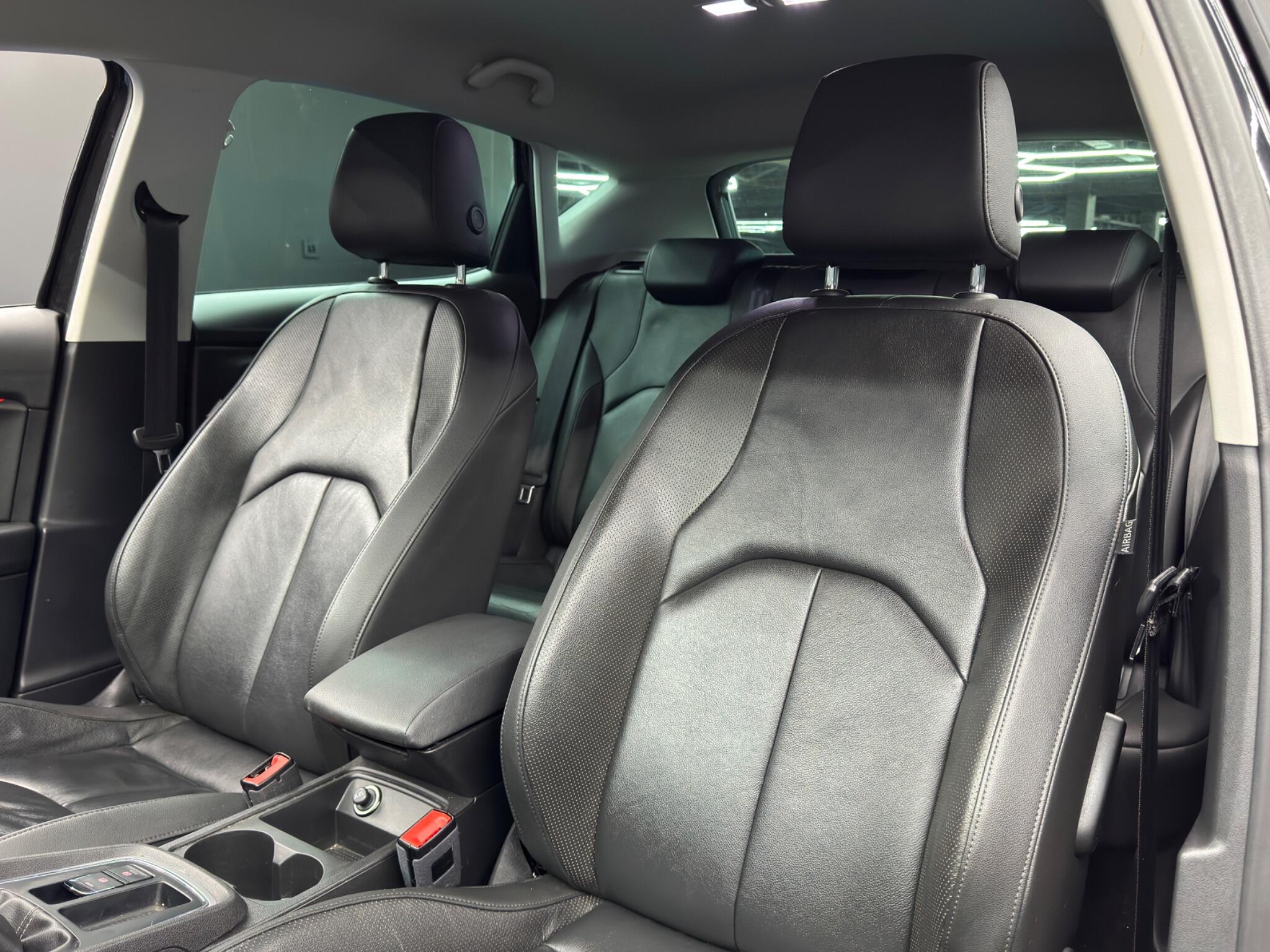 Seat Leon 1.4 TSI XCELLENCE Technology Euro 6 (s/s) 5dr 5dr Manual 2025