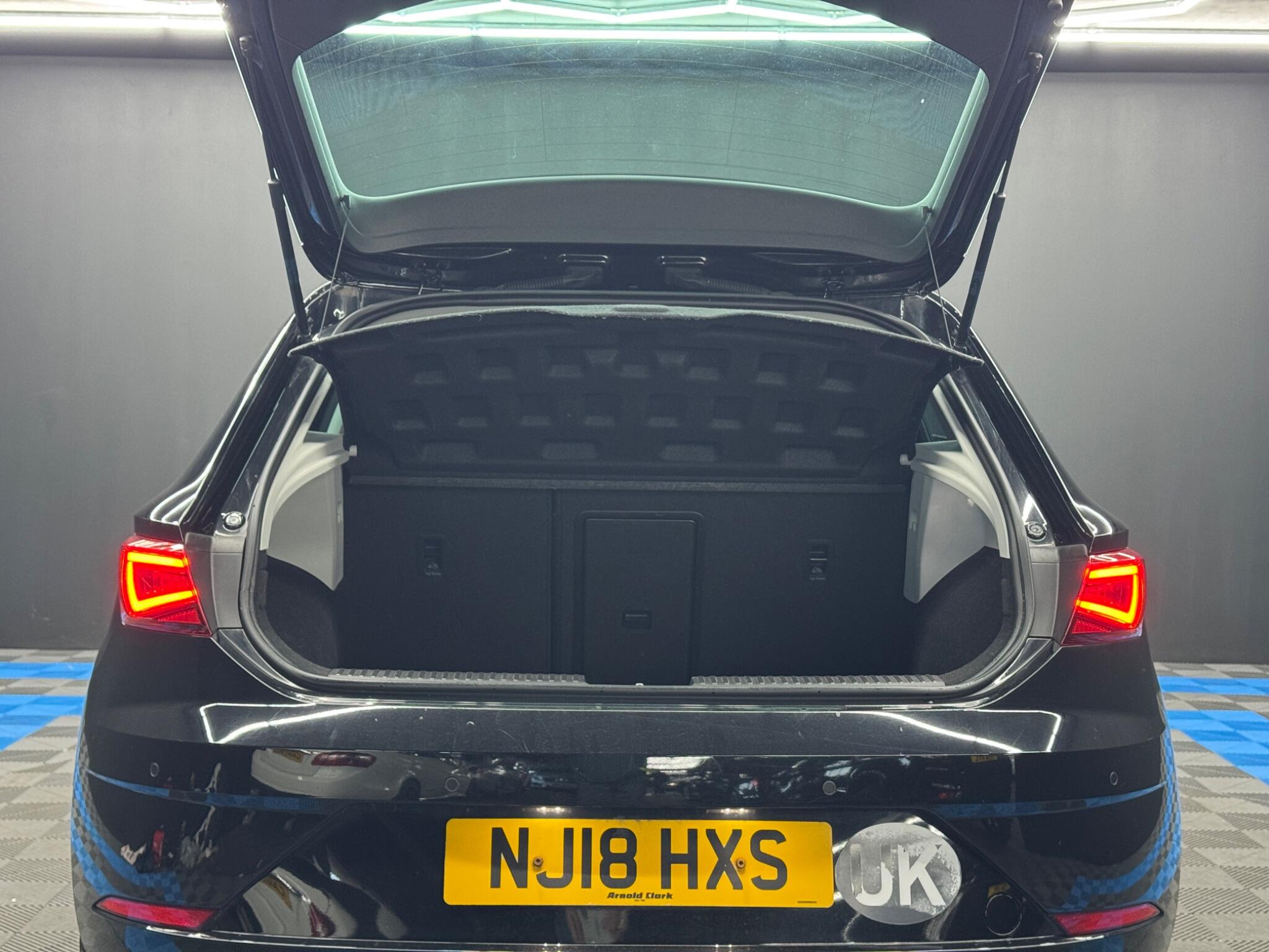 Seat Leon 1.4 TSI XCELLENCE Technology Euro 6 (s/s) 5dr 5dr Manual 2025