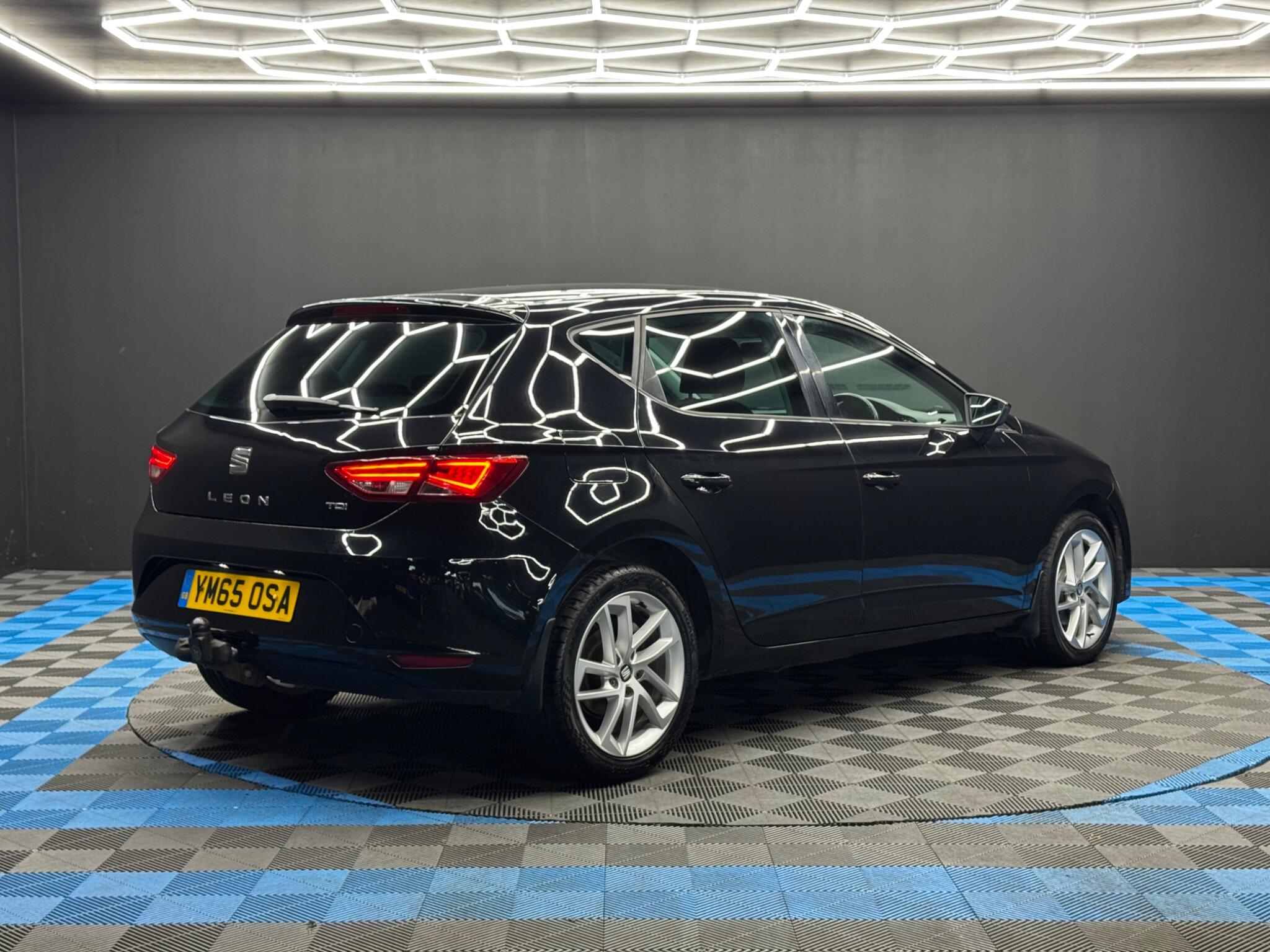 Seat Leon 1.6 TDI SE Euro 6 (s/s) 5dr 5dr Manual 2025