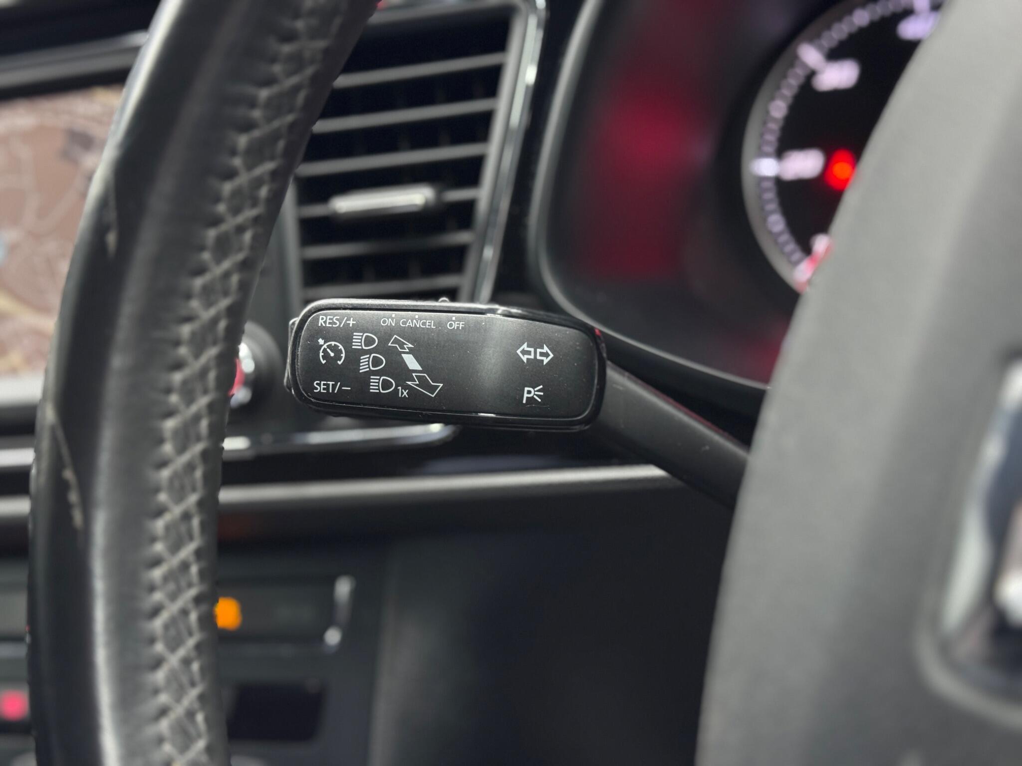 Seat Leon 1.6 TDI SE Euro 6 (s/s) 5dr 5dr Manual 2025