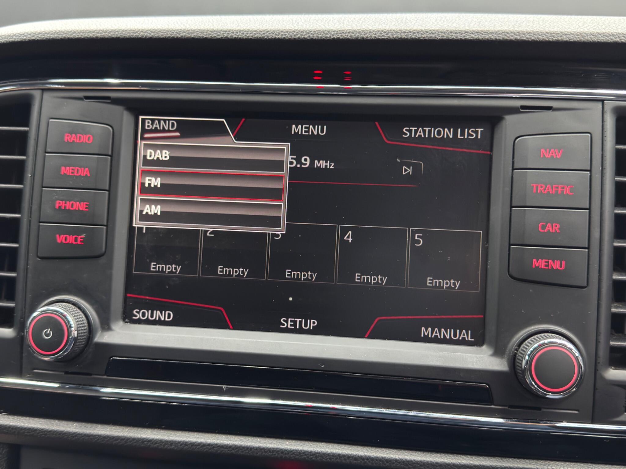 Seat Leon 1.6 TDI SE Euro 6 (s/s) 5dr 5dr Manual 2025