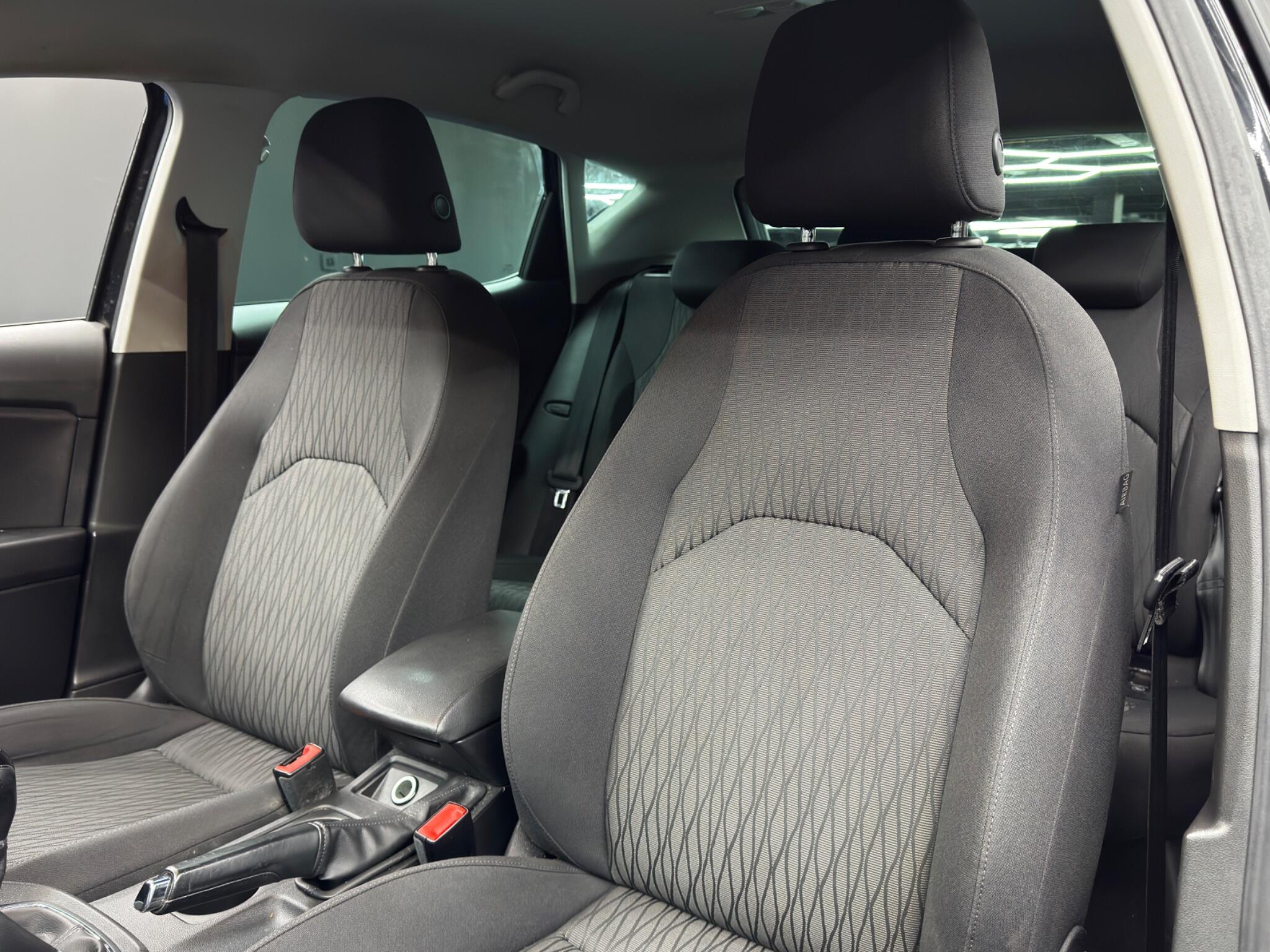 Seat Leon 1.6 TDI SE Euro 6 (s/s) 5dr 5dr Manual 2025