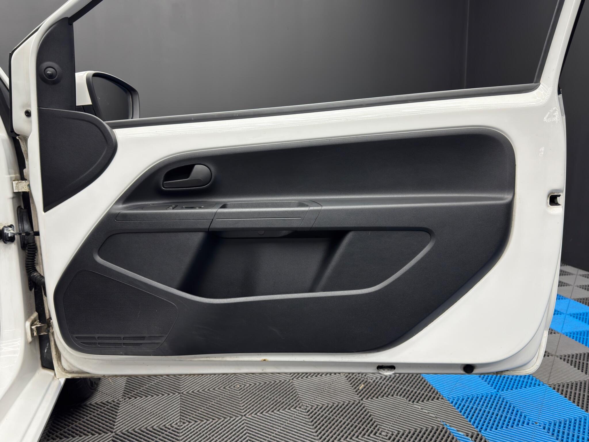 Skoda Citigo 1.0 MPI Sport Euro 5 3dr 3dr Manual 2025