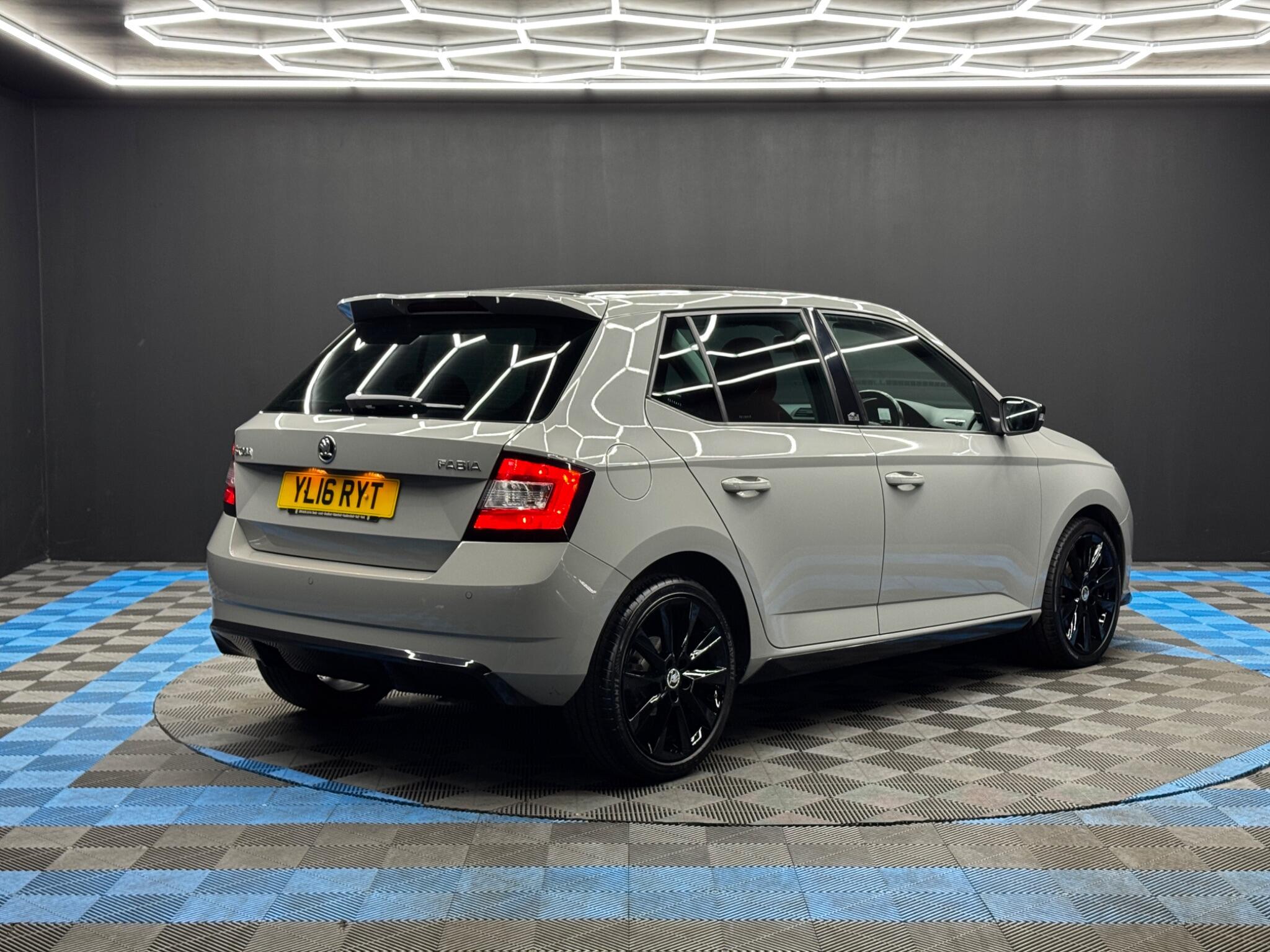 Skoda Fabia 1.2 TSI Monte Carlo Euro 6 (s/s) 5dr 5dr Manual 2026