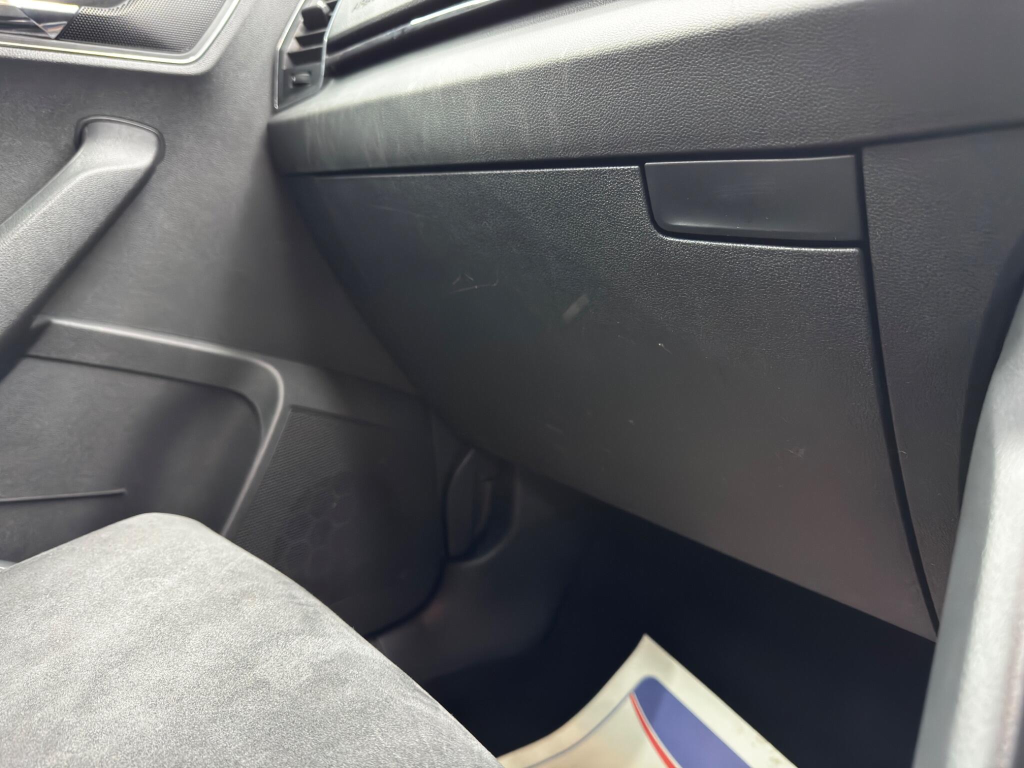 Skoda Karoq 2.0 TDI SE L DSG 4WD Euro 6 (s/s) 5dr 5dr Automatic 2025