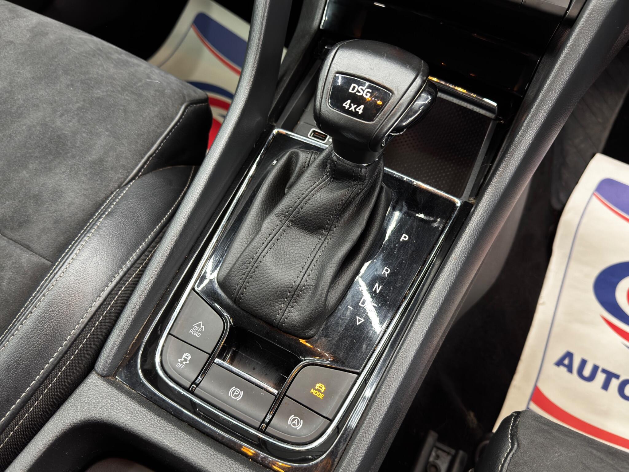 Skoda Karoq 2.0 TDI SE L DSG 4WD Euro 6 (s/s) 5dr 5dr Automatic 2025