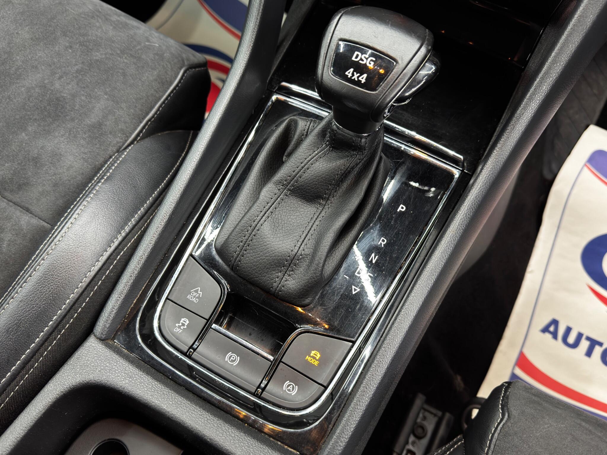 Skoda Karoq 2.0 TDI SE L DSG 4WD Euro 6 (s/s) 5dr 5dr Automatic 2025