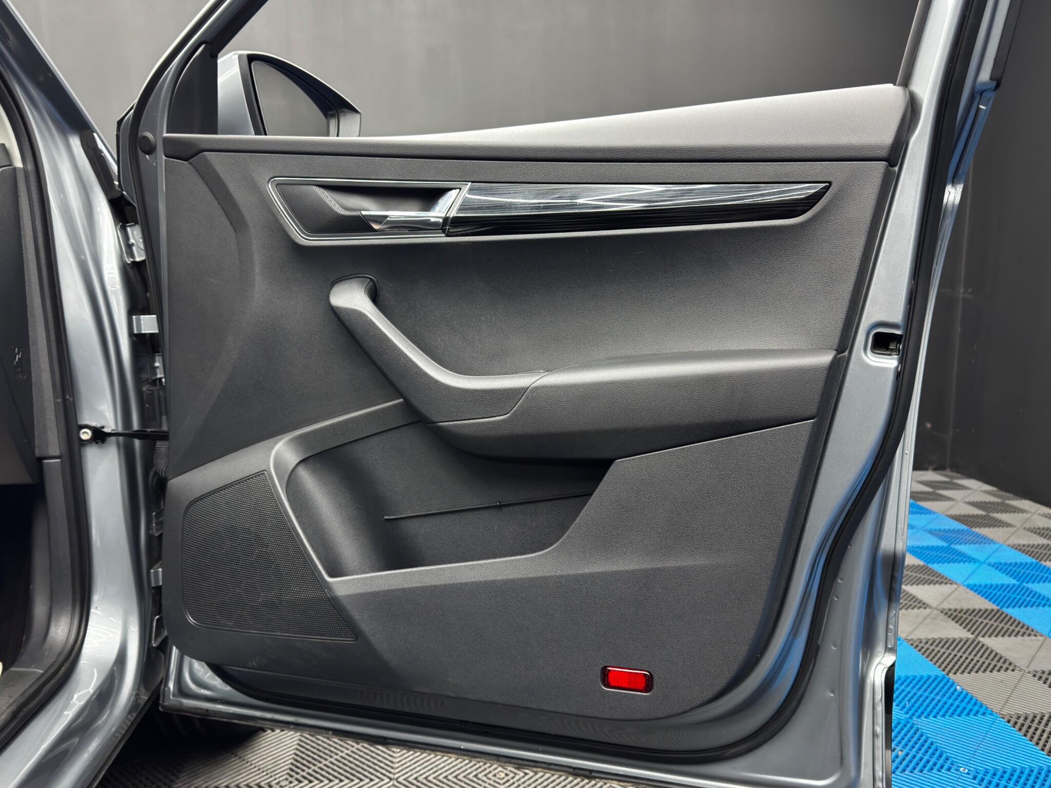 Skoda Karoq 2.0 TDI SE L DSG 4WD Euro 6 (s/s) 5dr 5dr Automatic 2025