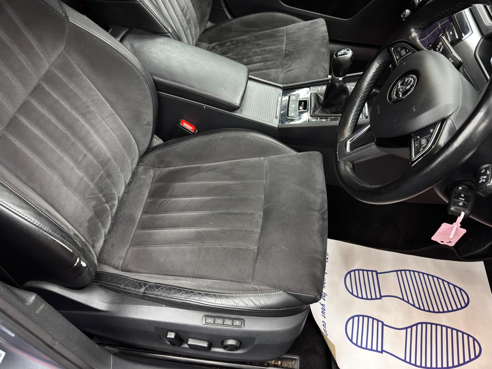 Skoda Superb 1.6 TDI SE Technology DSG Euro 6 (s/s) 5dr 5dr Automatic 2025