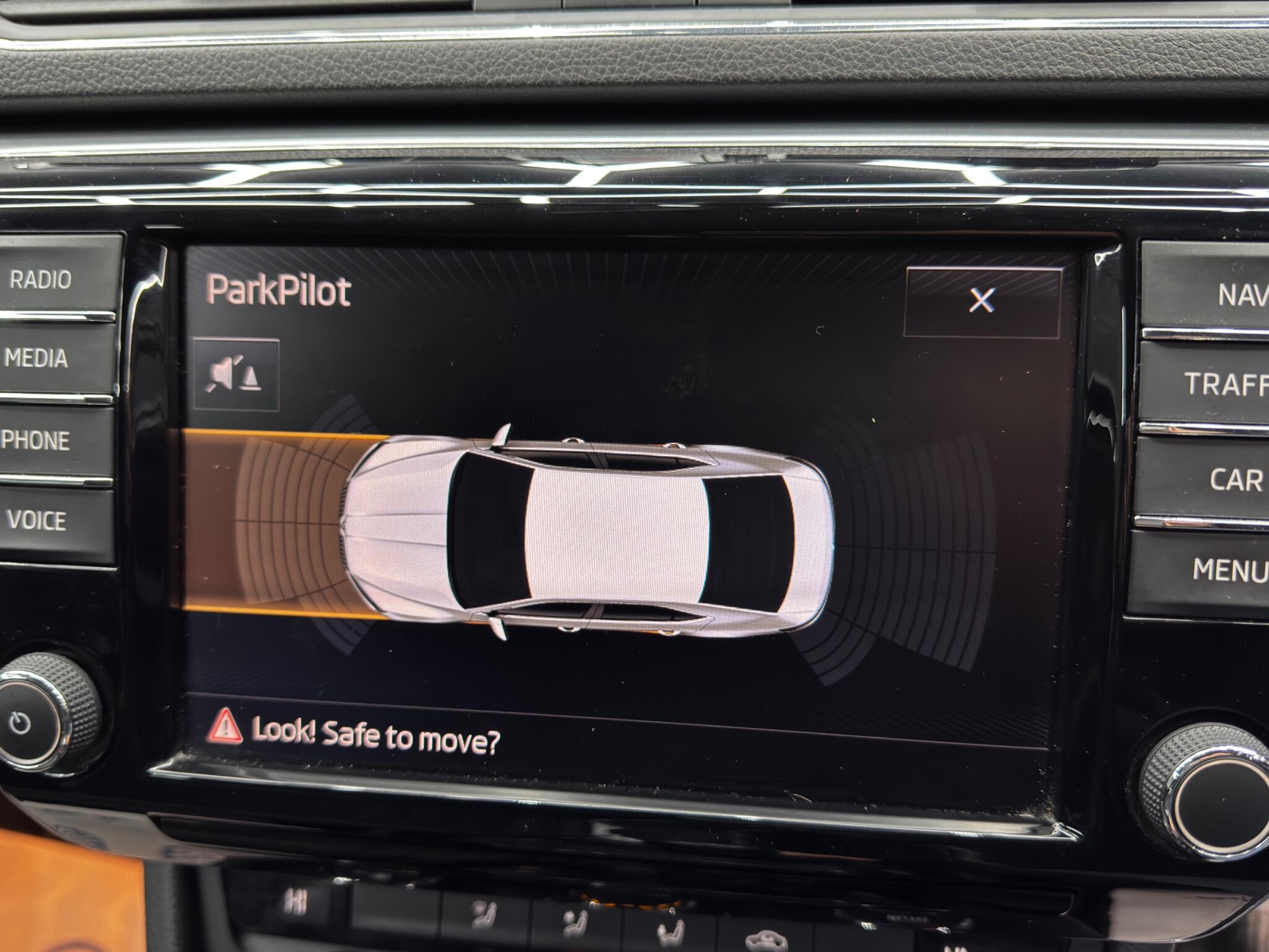 Skoda Superb 1.6 TDI SE Technology DSG Euro 6 (s/s) 5dr 5dr Automatic 2025