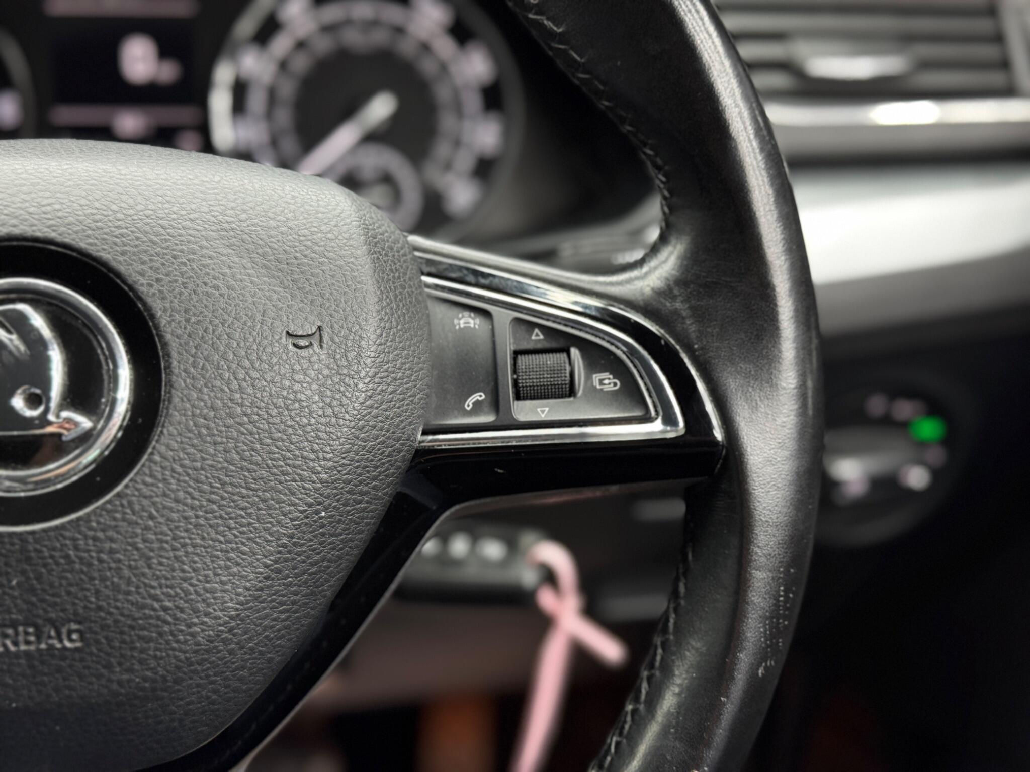 Skoda Superb 1.6 TDI SE Technology DSG Euro 6 (s/s) 5dr 5dr Automatic 2025