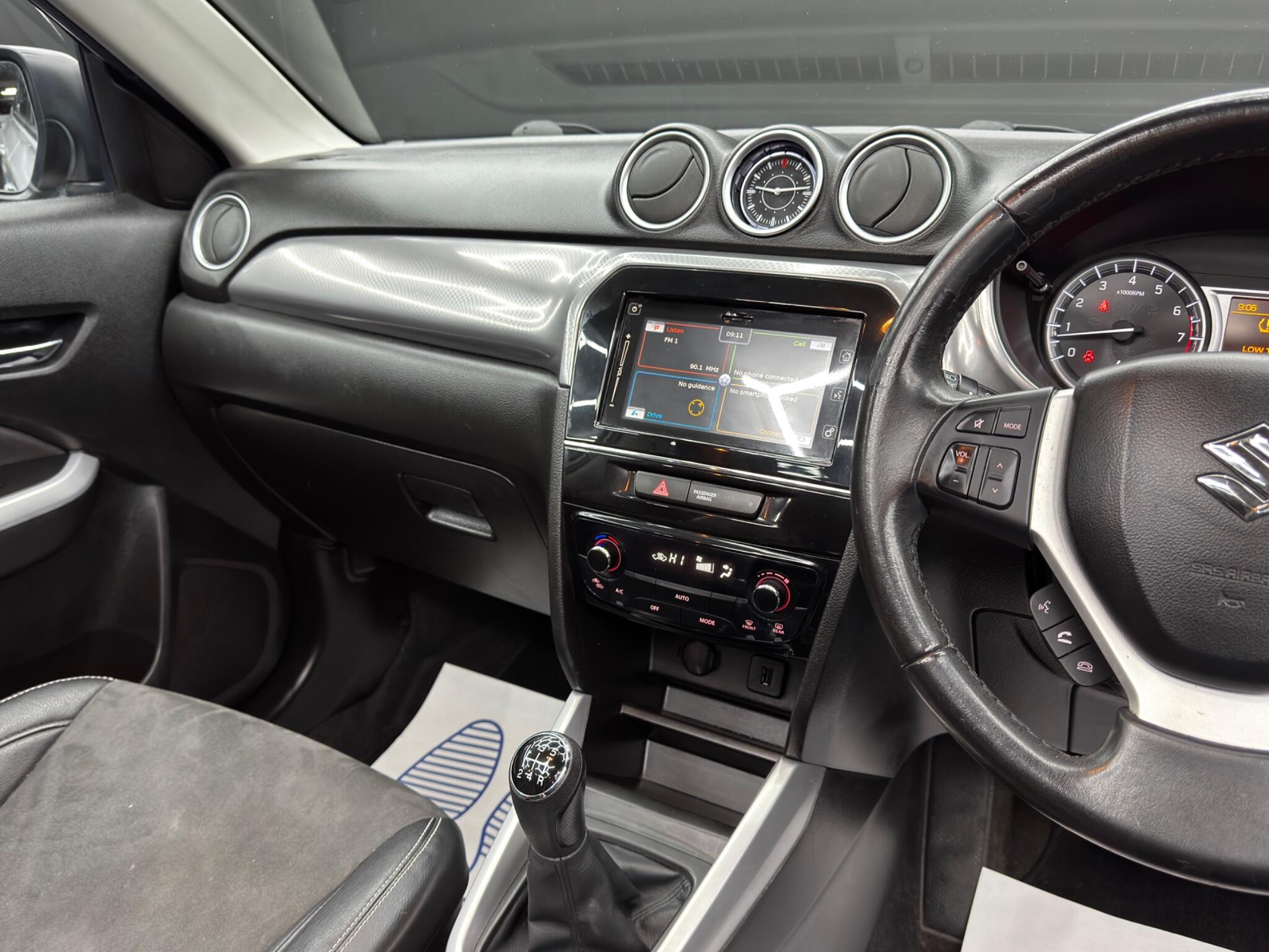 Suzuki Vitara 1.6 SZ5 Euro 6 (s/s) 5dr 5dr Manual 2026