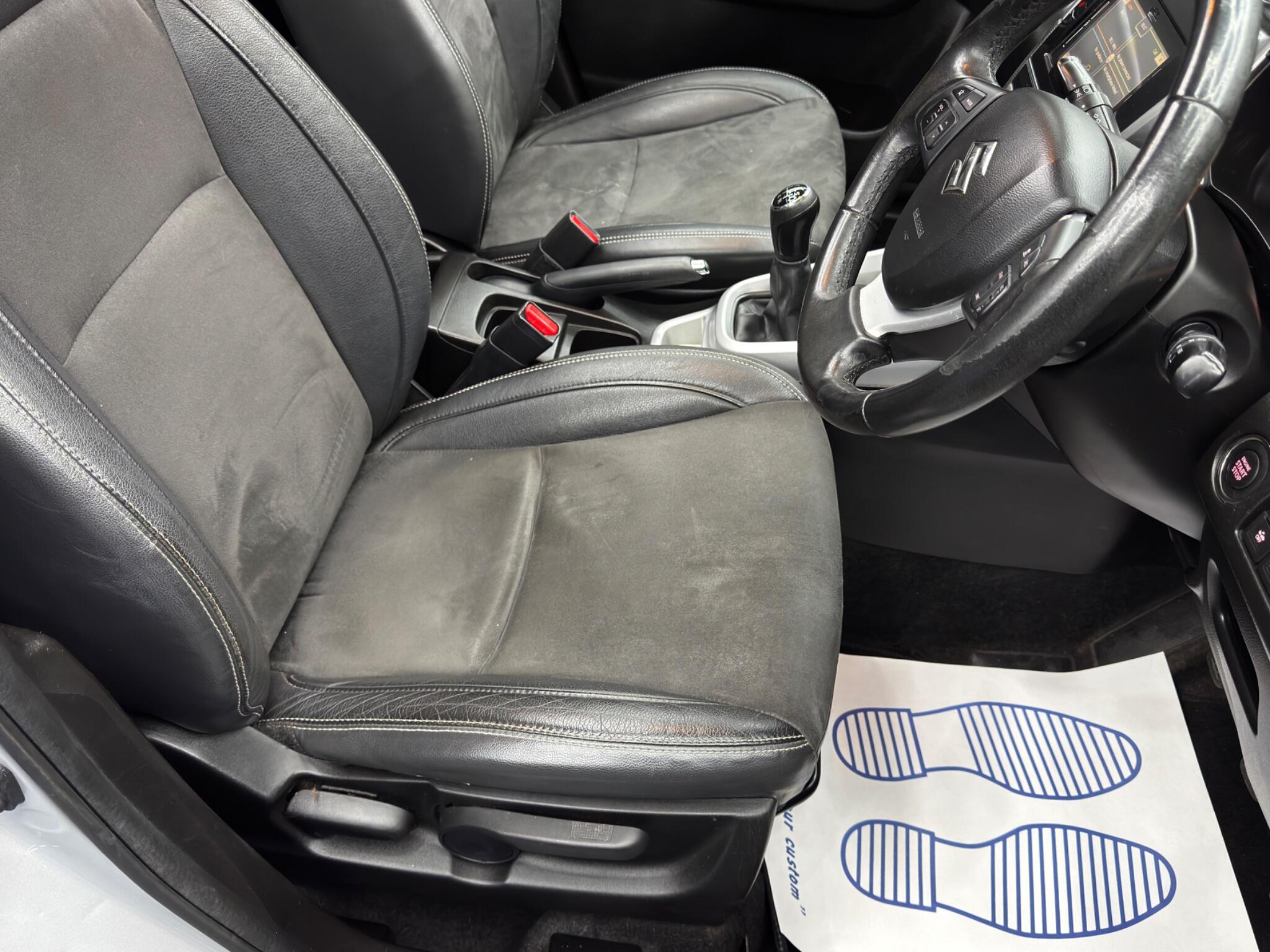 Suzuki Vitara 1.6 SZ5 Euro 6 (s/s) 5dr 5dr Manual 2026