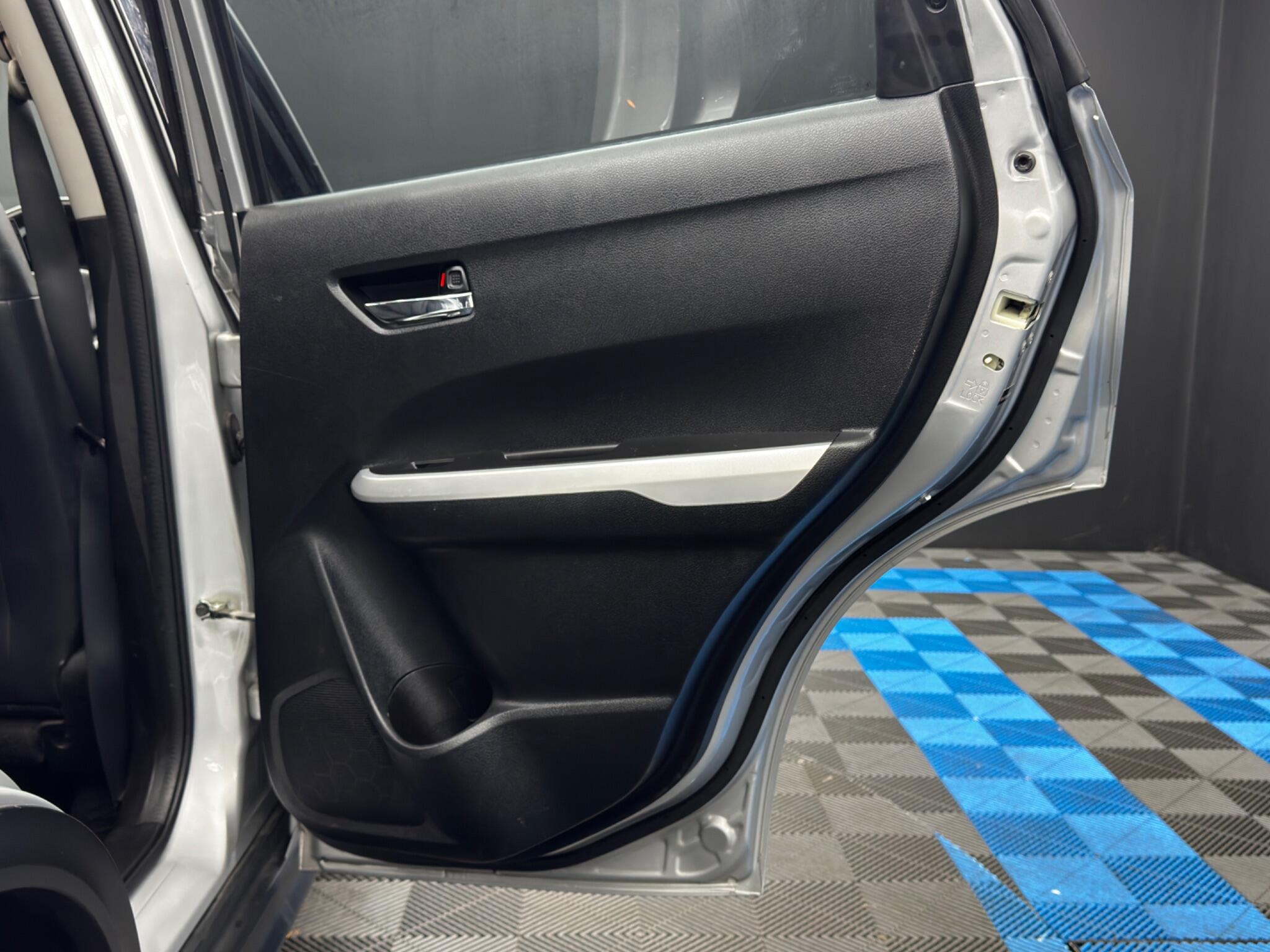 Suzuki Vitara 1.6 SZ5 Euro 6 (s/s) 5dr 5dr Manual 2026