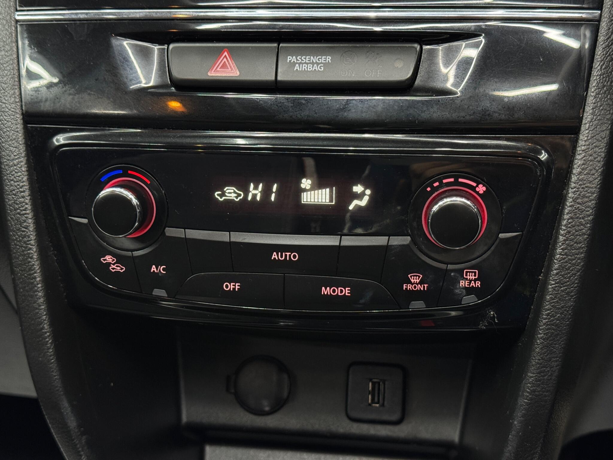Suzuki Vitara 1.6 SZ5 Euro 6 (s/s) 5dr 5dr Manual 2026