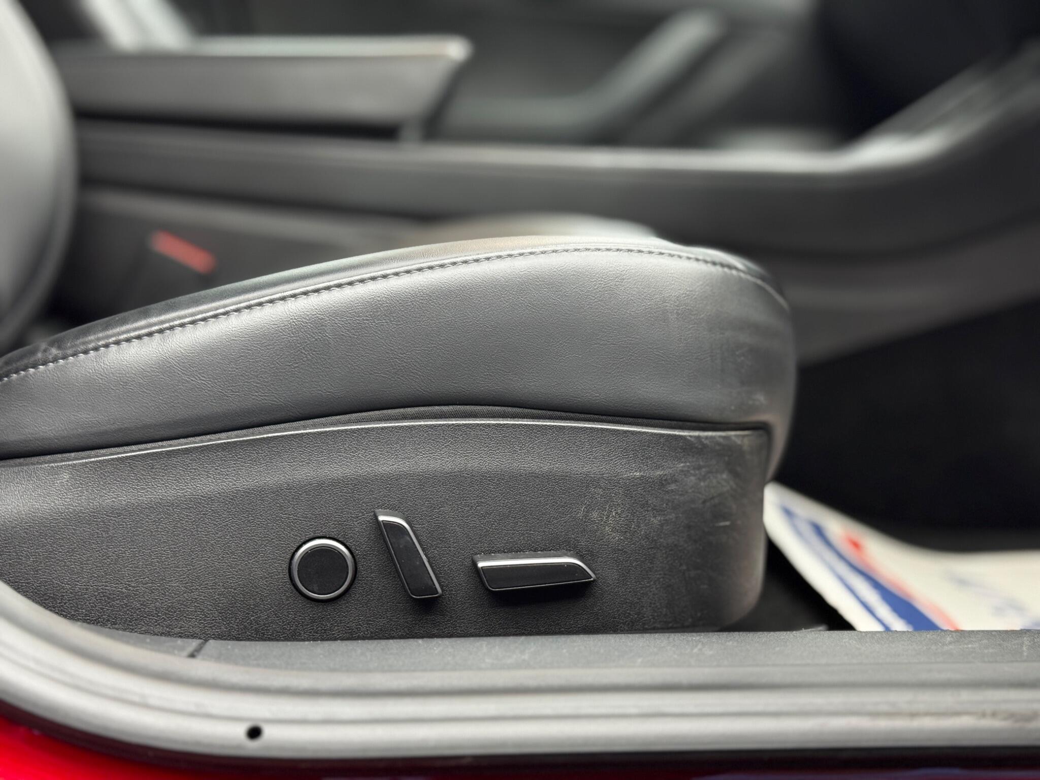 Tesla Model 3 (Dual Motor) Performance Auto 4WDE 4dr (Performance Upgrade) 4dr Automatic 2026