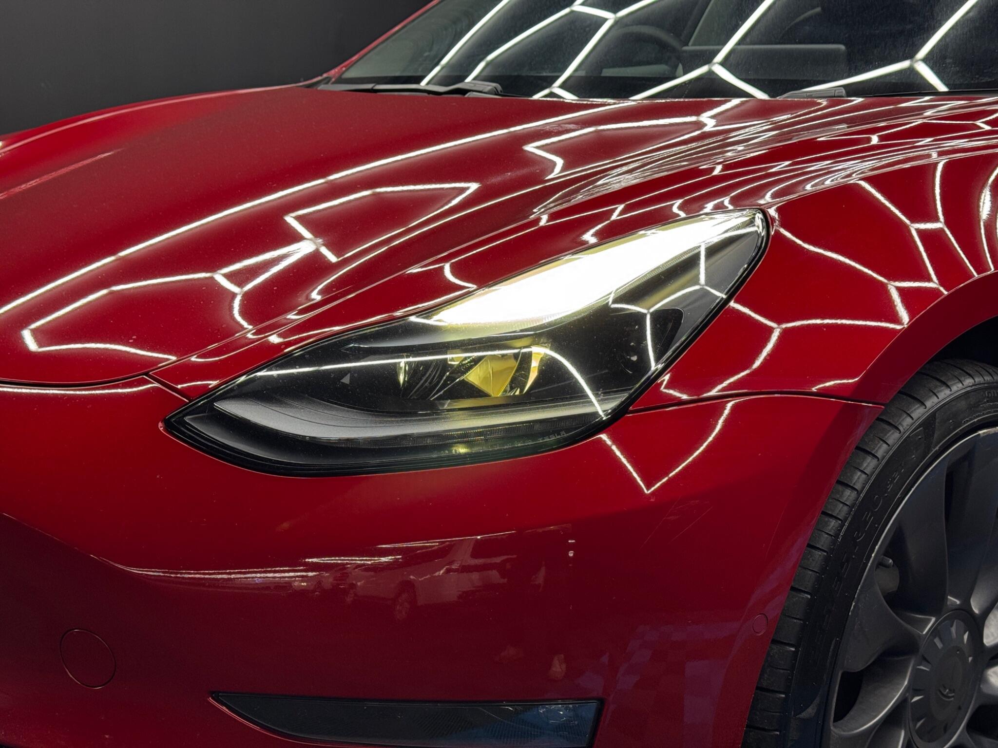 Tesla Model 3 (Dual Motor) Performance Auto 4WDE 4dr (Performance Upgrade) 4dr Automatic 2026