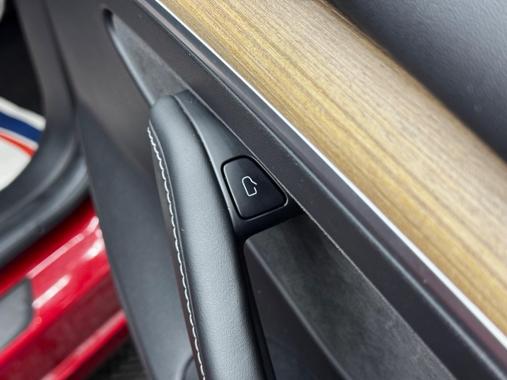 Tesla Model 3 (Dual Motor) Performance Auto 4WDE 4dr (Performance Upgrade) 4dr Automatic 2026