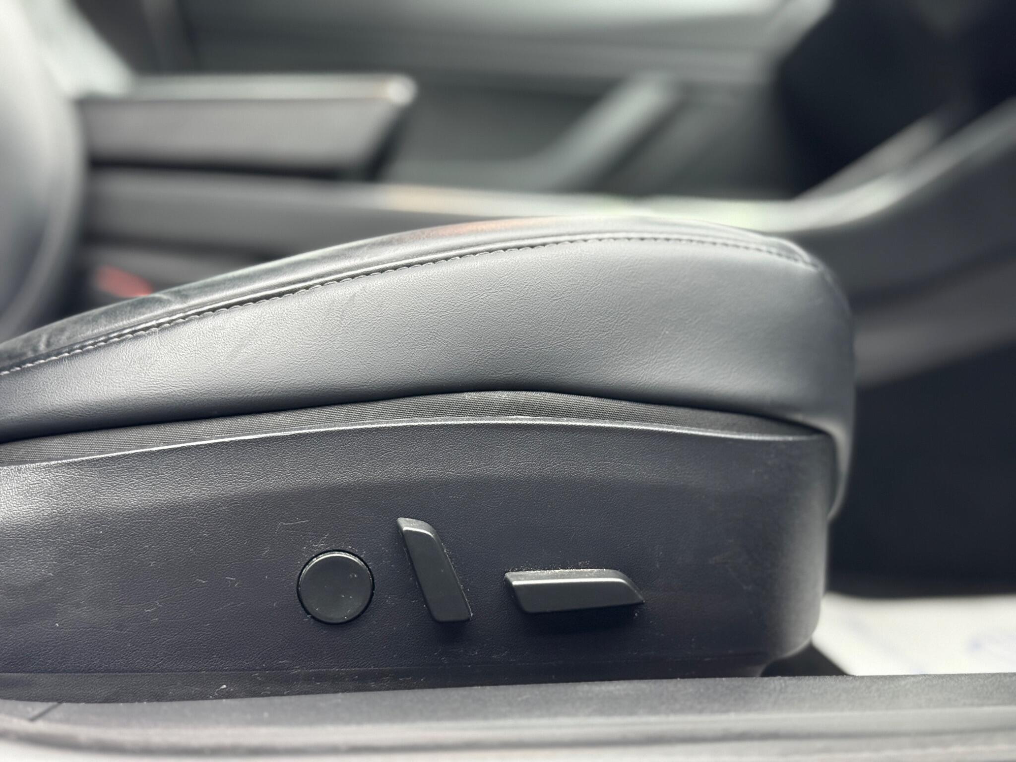 Tesla Model 3 (Dual Motor) Performance Auto 4WDE 4dr (Performance Upgrade) 4dr Automatic 2026