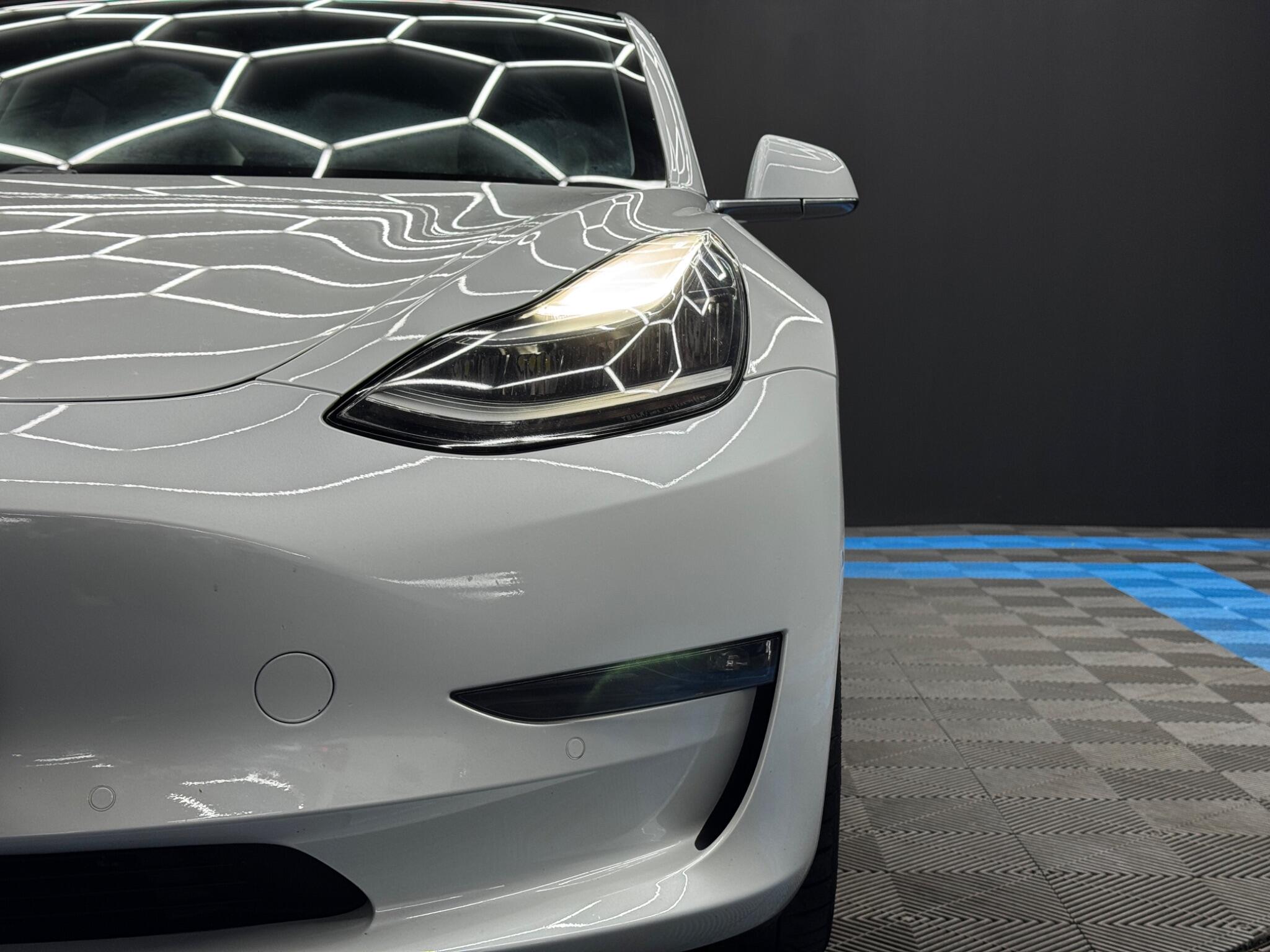 Tesla Model 3 (Dual Motor) Performance Auto 4WDE 4dr (Performance Upgrade) 4dr Automatic 2026