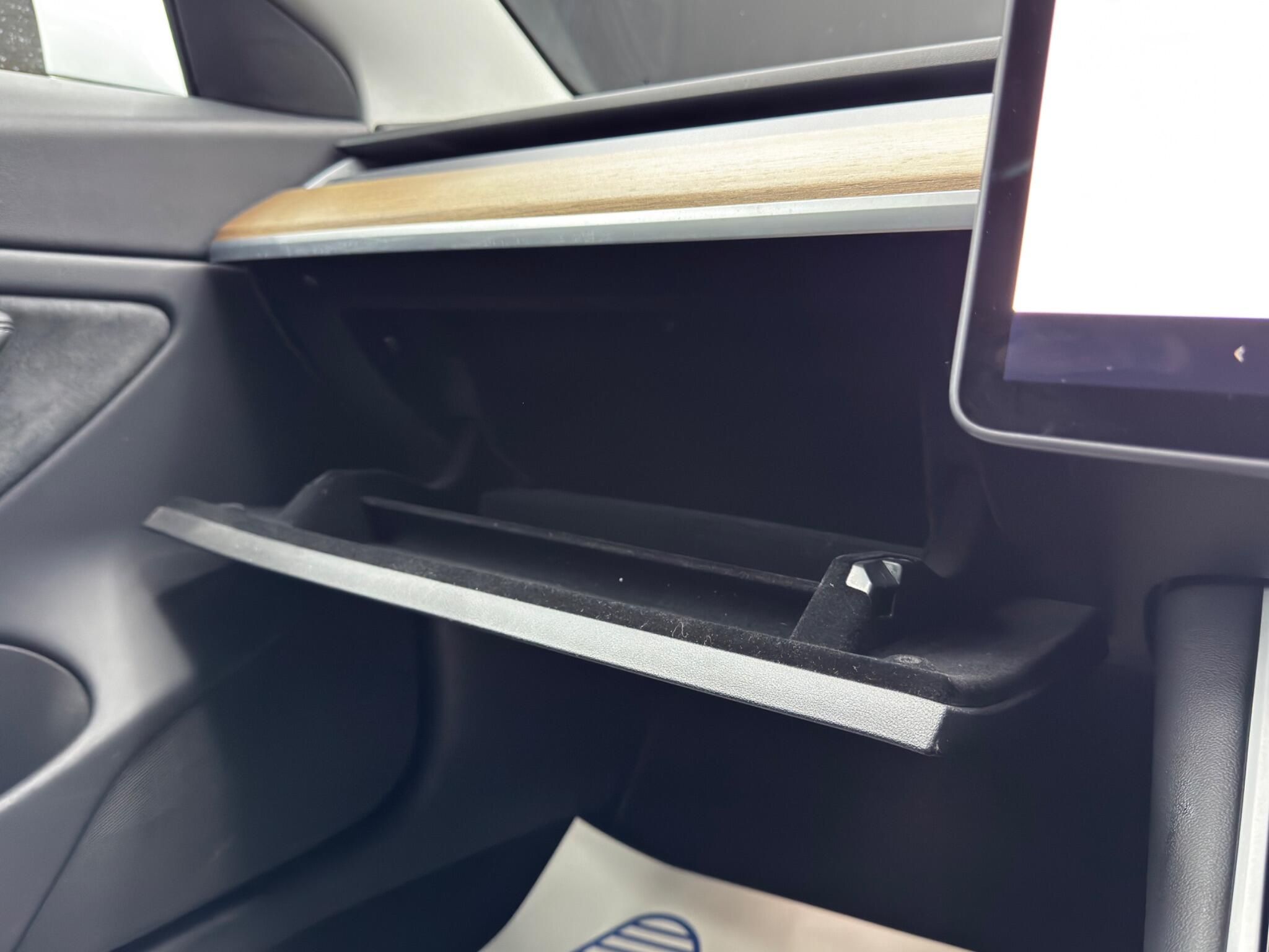 Tesla Model 3 (Dual Motor) Performance Auto 4WDE 4dr (Performance Upgrade) 4dr Automatic 2026