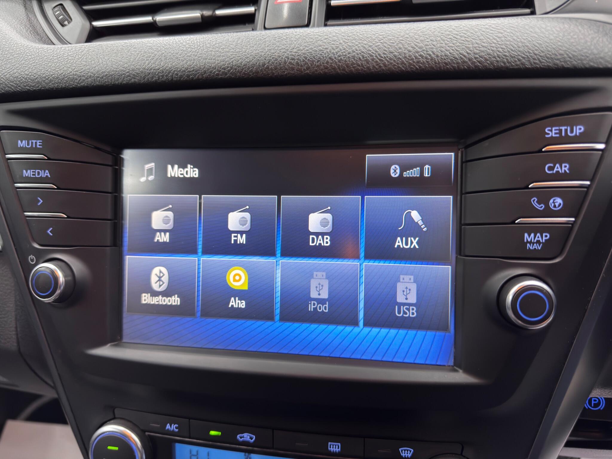 Toyota Avensis 1.8 V-Matic Business Edition Euro 6 4dr 4dr Manual 2025