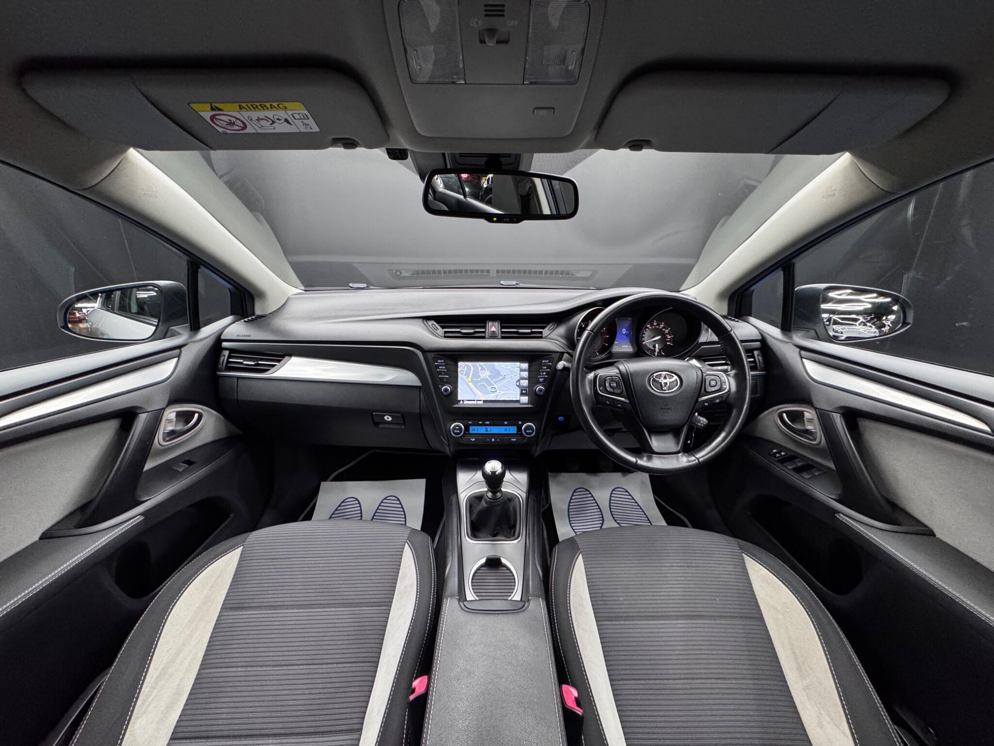 Toyota Avensis 1.8 V-Matic Business Edition Euro 6 4dr 4dr Manual 2025