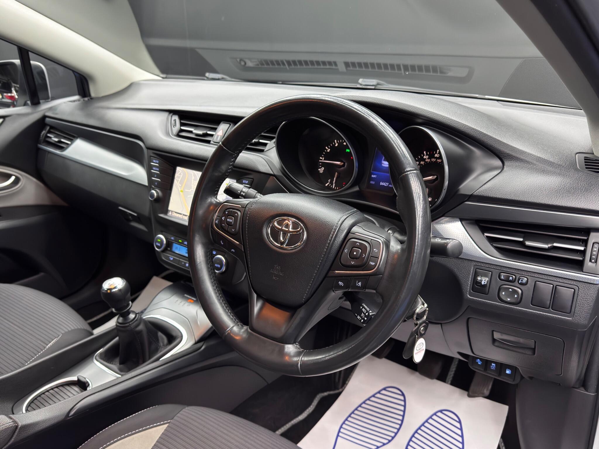 Toyota Avensis 1.8 V-Matic Business Edition Euro 6 4dr 4dr Manual 2025