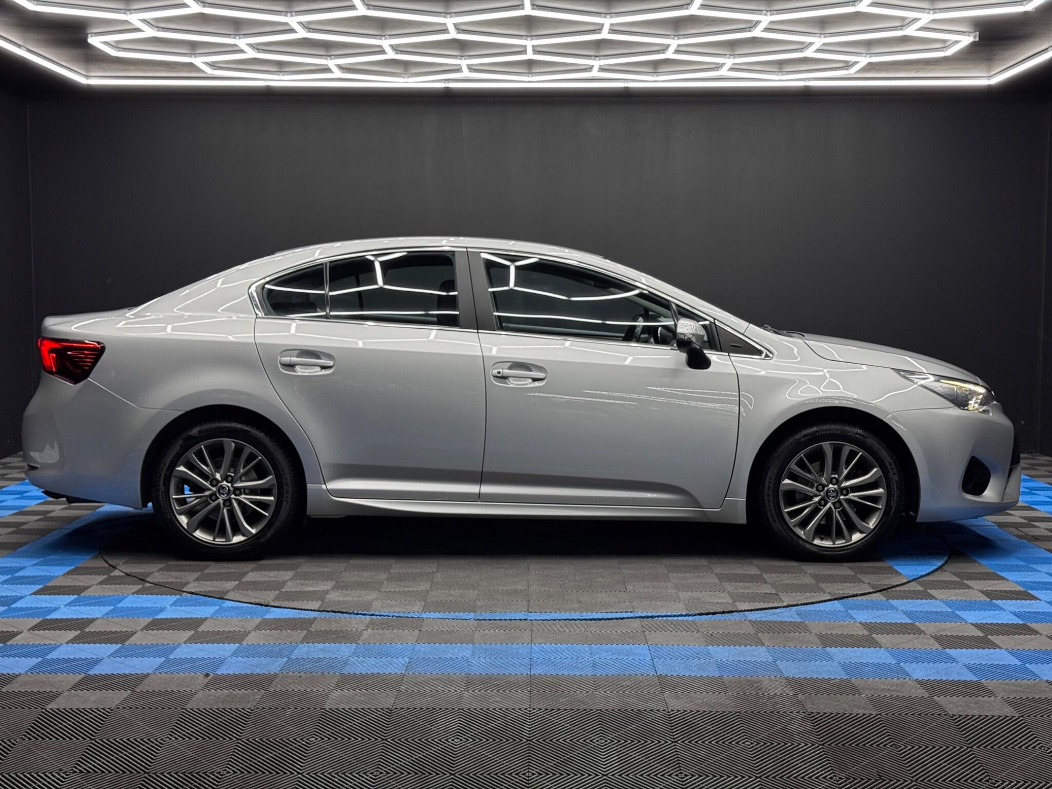 Toyota Avensis 1.8 V-Matic Business Edition Euro 6 4dr 4dr Manual 2025