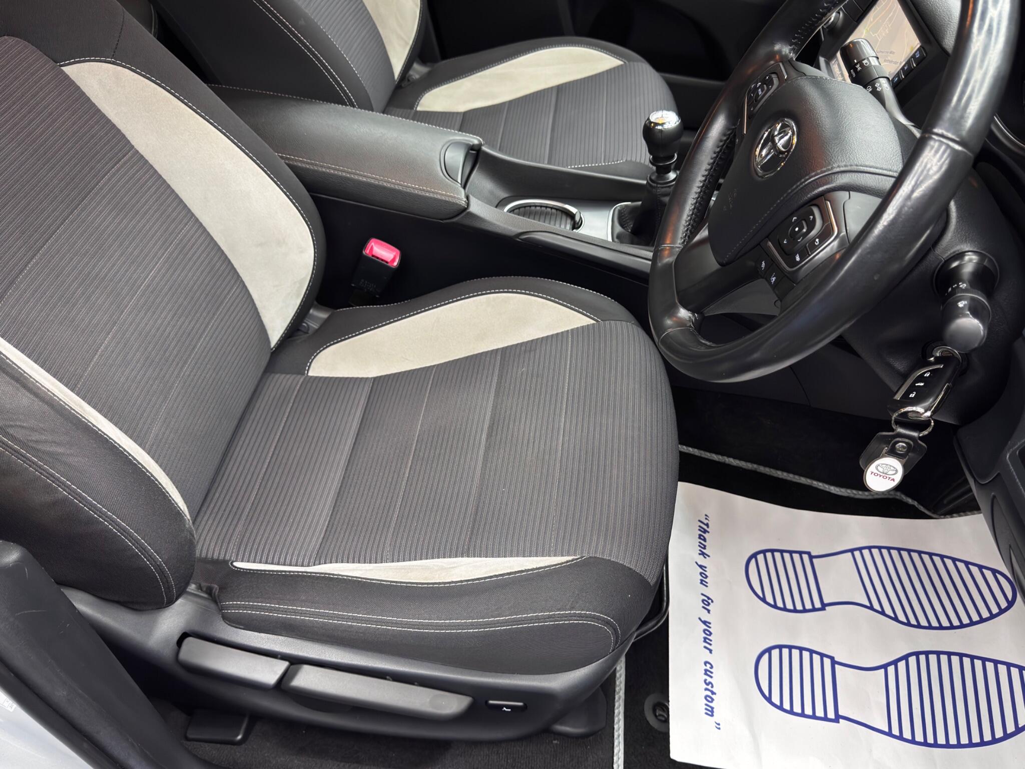 Toyota Avensis 1.8 V-Matic Business Edition Euro 6 4dr 4dr Manual 2025